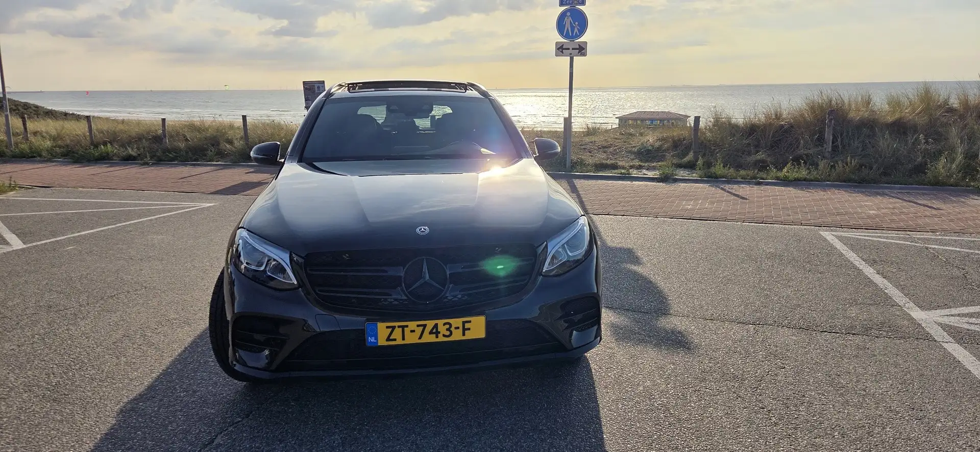 Mercedes-Benz GLC 220 4M. Prestige Zwart - 2