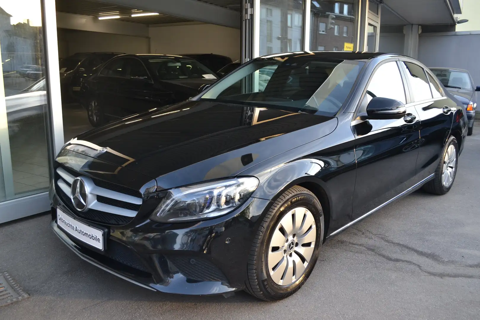 Mercedes-Benz C 200 D w205 HIGH LED* Schwarz - 1