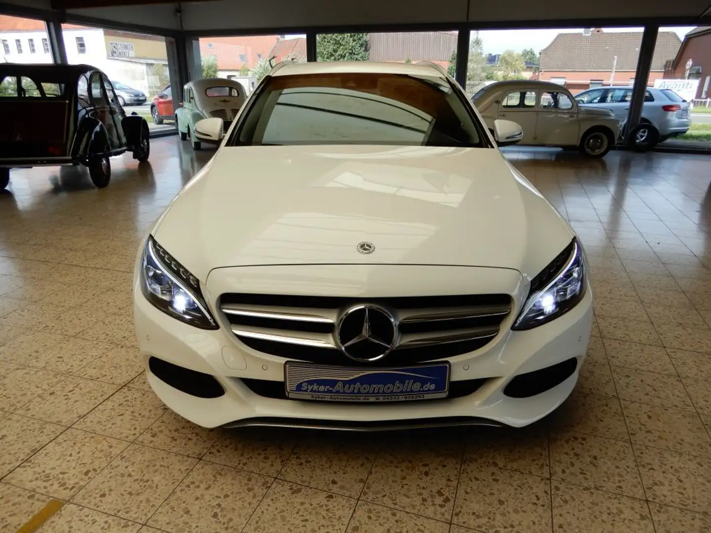 Mercedes-Benz C 180 T 9G-TRONIC Avantgarde Blanc - 2