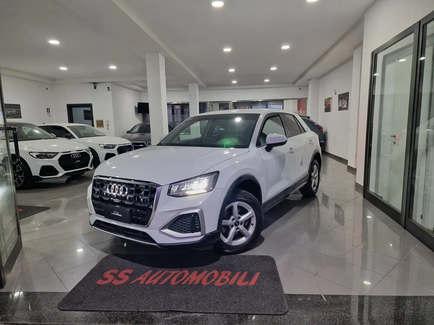 Audi Q2 Q2 I 2021 30 2.0 tdi Business Bianco - 2