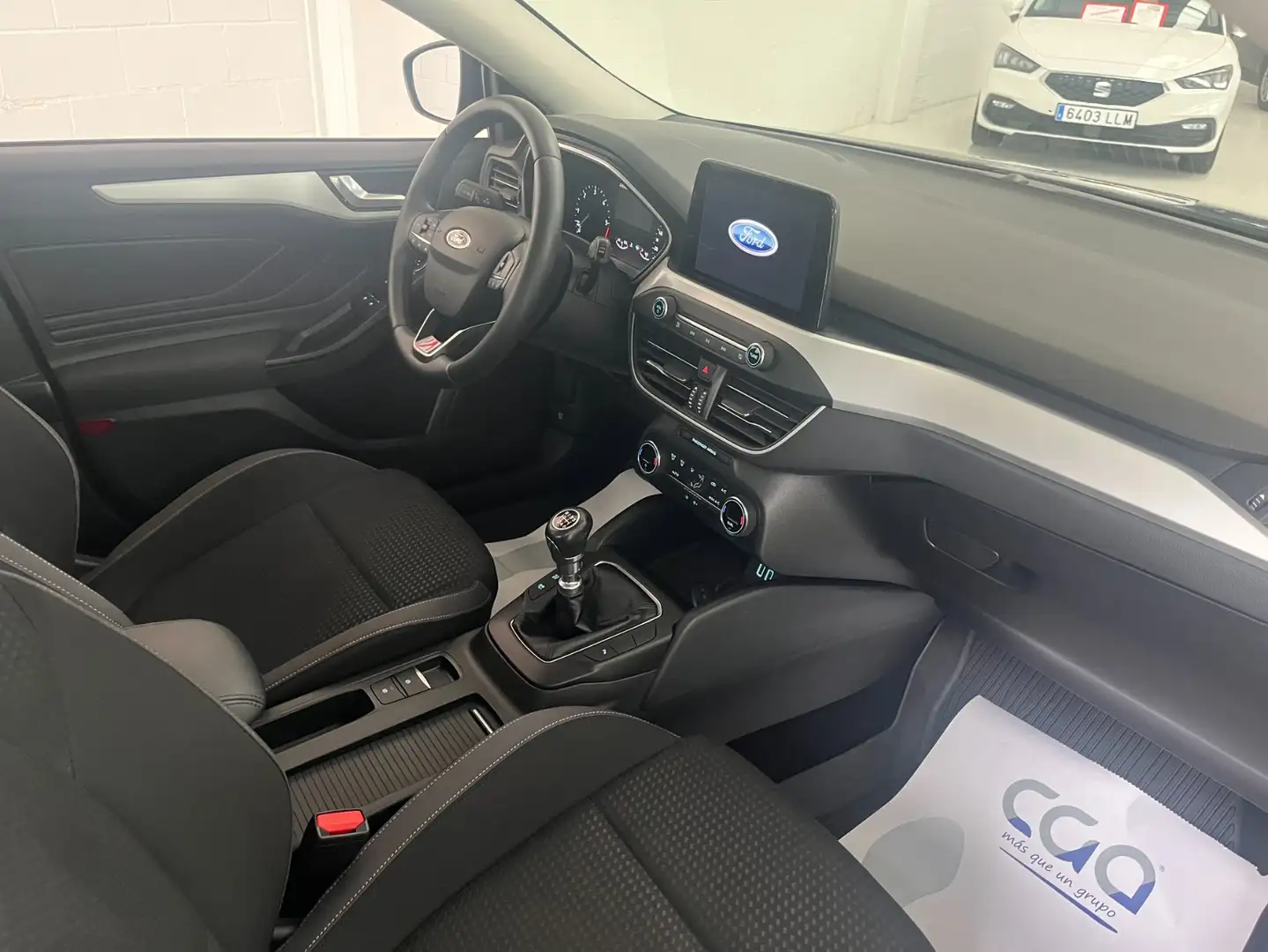 Ford Focus 1.5Ecoblue Trend+ 120 Blauw - 2