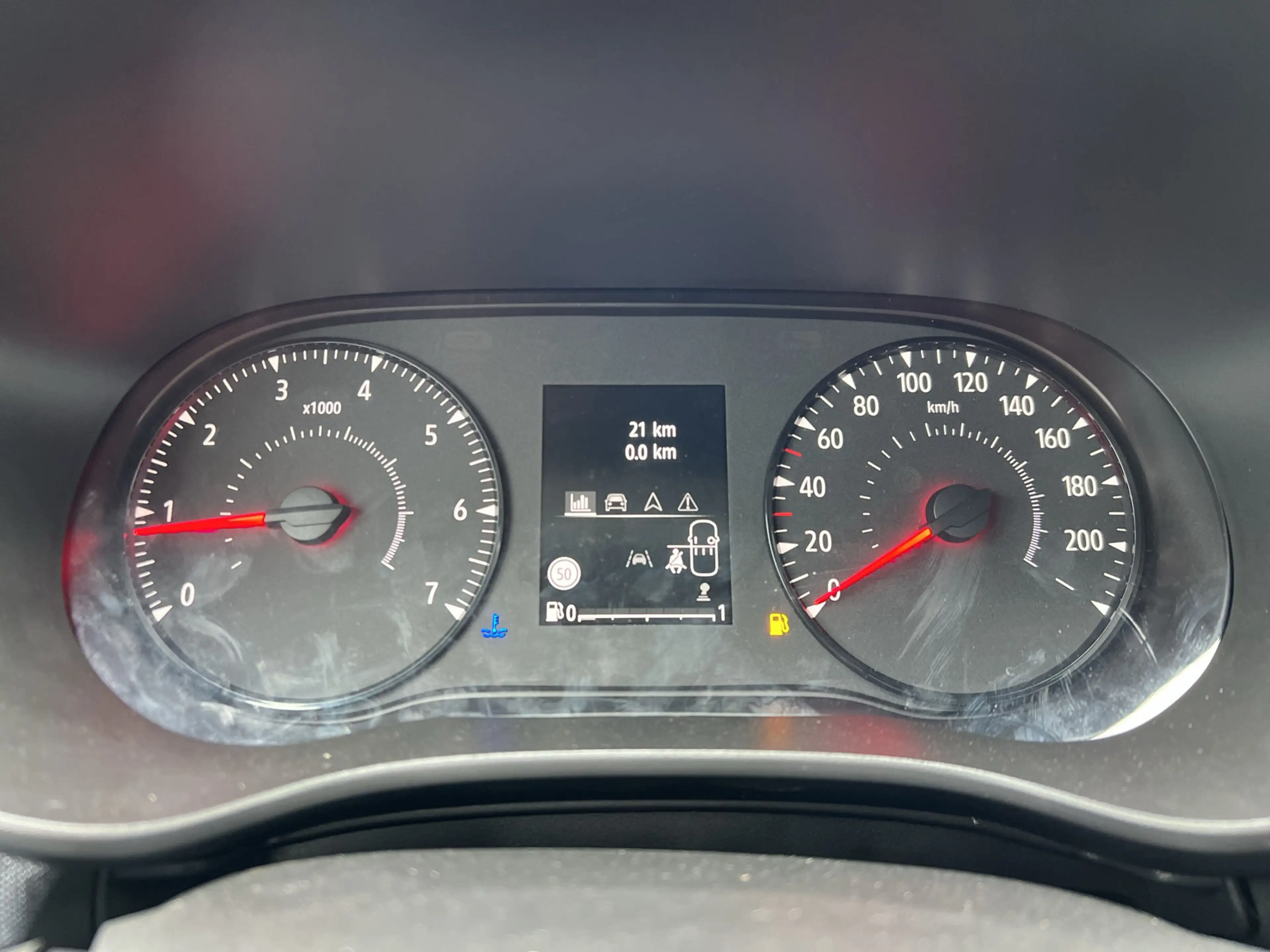Dacia Jogger TCe 110 Expression 7-S SHZ+RFK+LED — photo 14