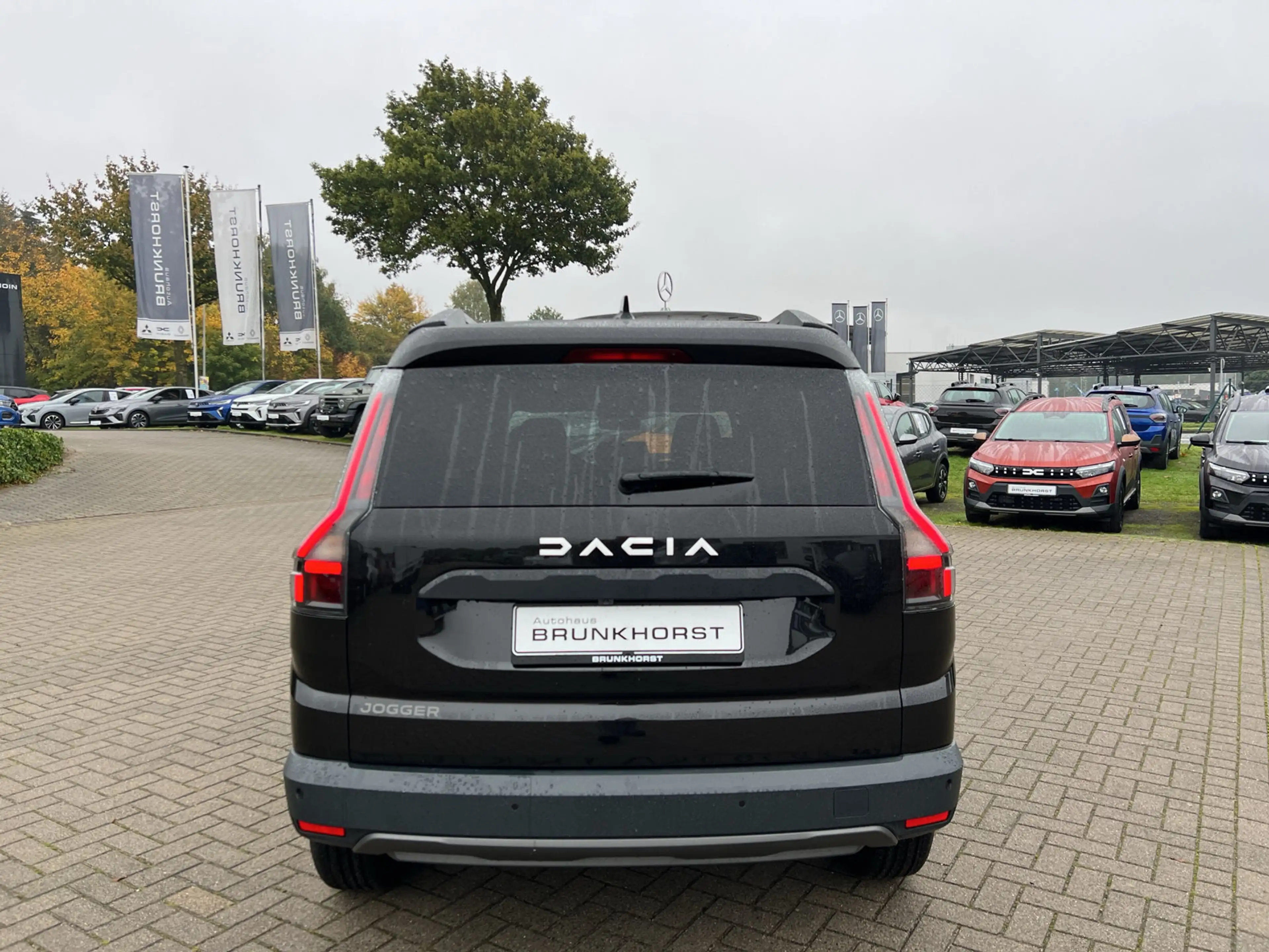 Dacia Jogger TCe 110 Expression 7-S SHZ+RFK+LED — photo 2