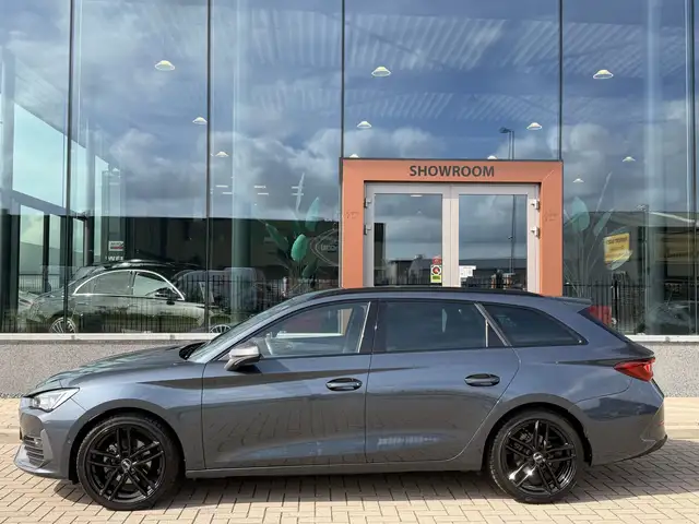 CUPRA Leon view 6