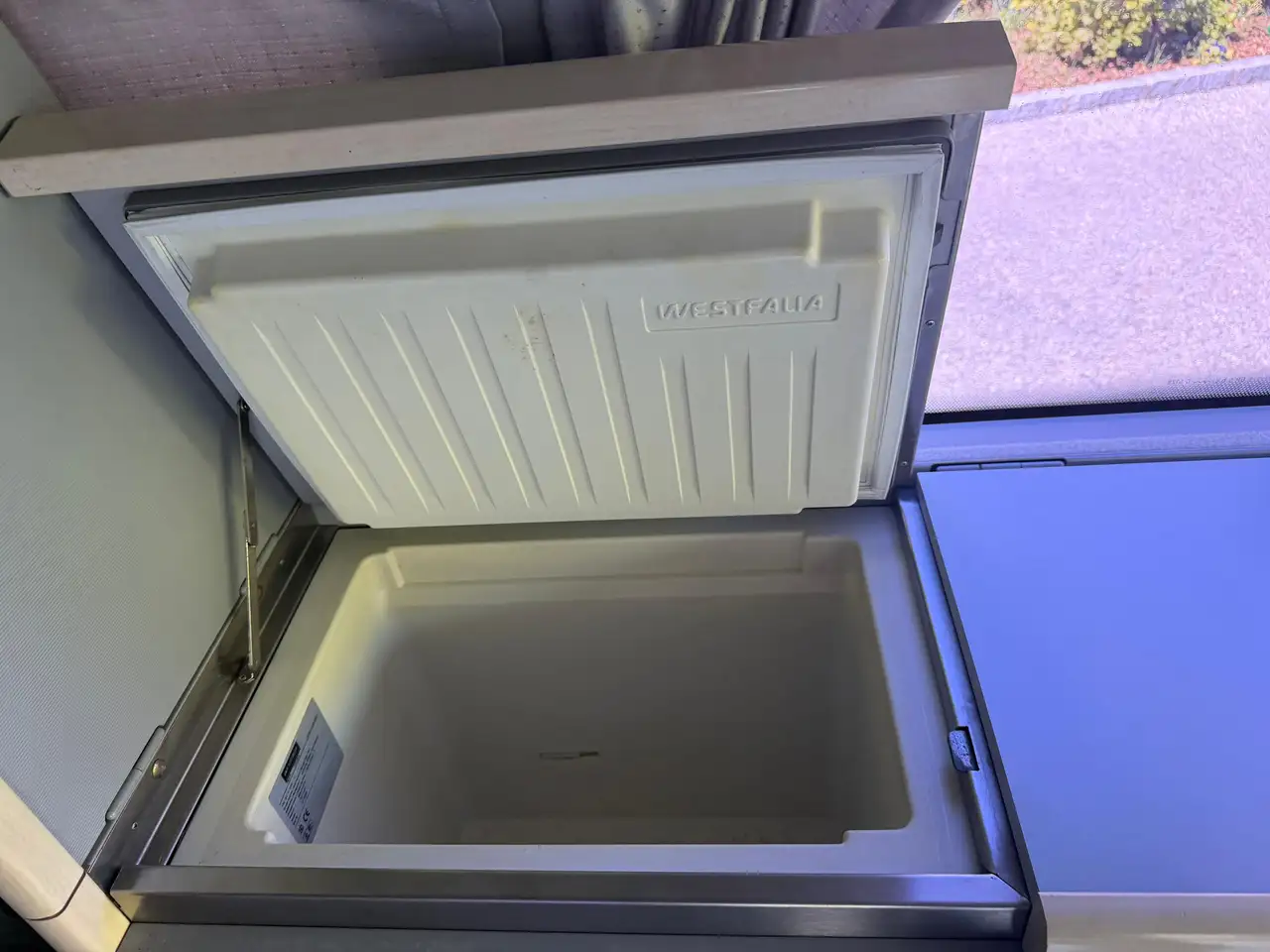 Volkswagen T4 California 2.5 TDI Projekt Zwo *sehr selten*, foto 11