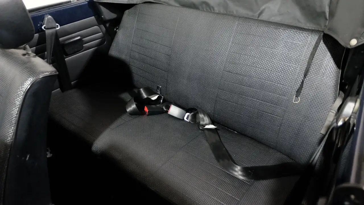 Volkswagen Käfer 1303 LS Fuel Injection Cabrio, foto 8