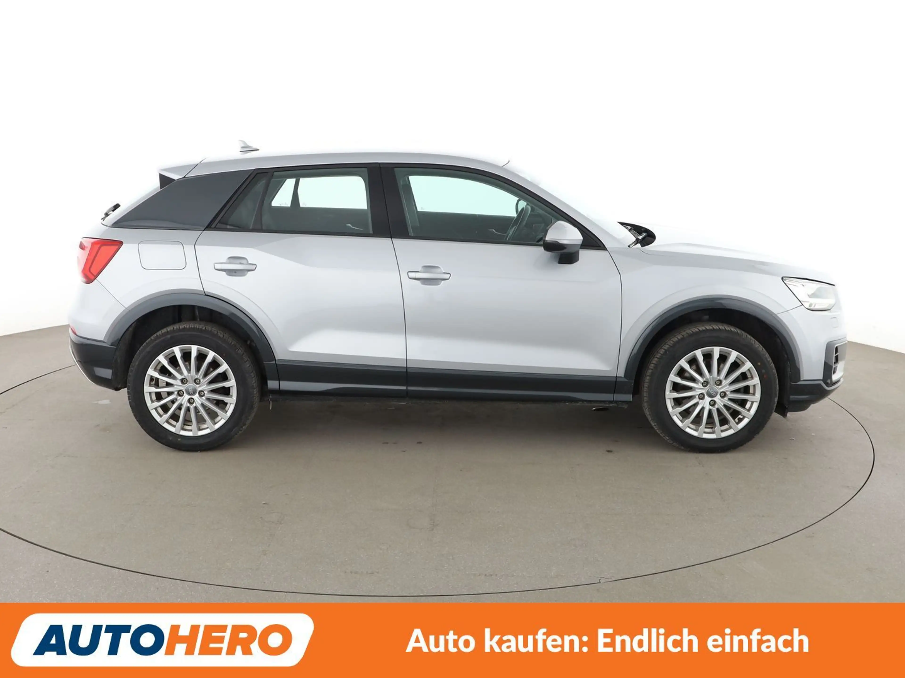 Audi Q2 2.0 TFSI quattro Design Aut.*NAVI*LED*ACC*PDC*SHZ* — photo 7