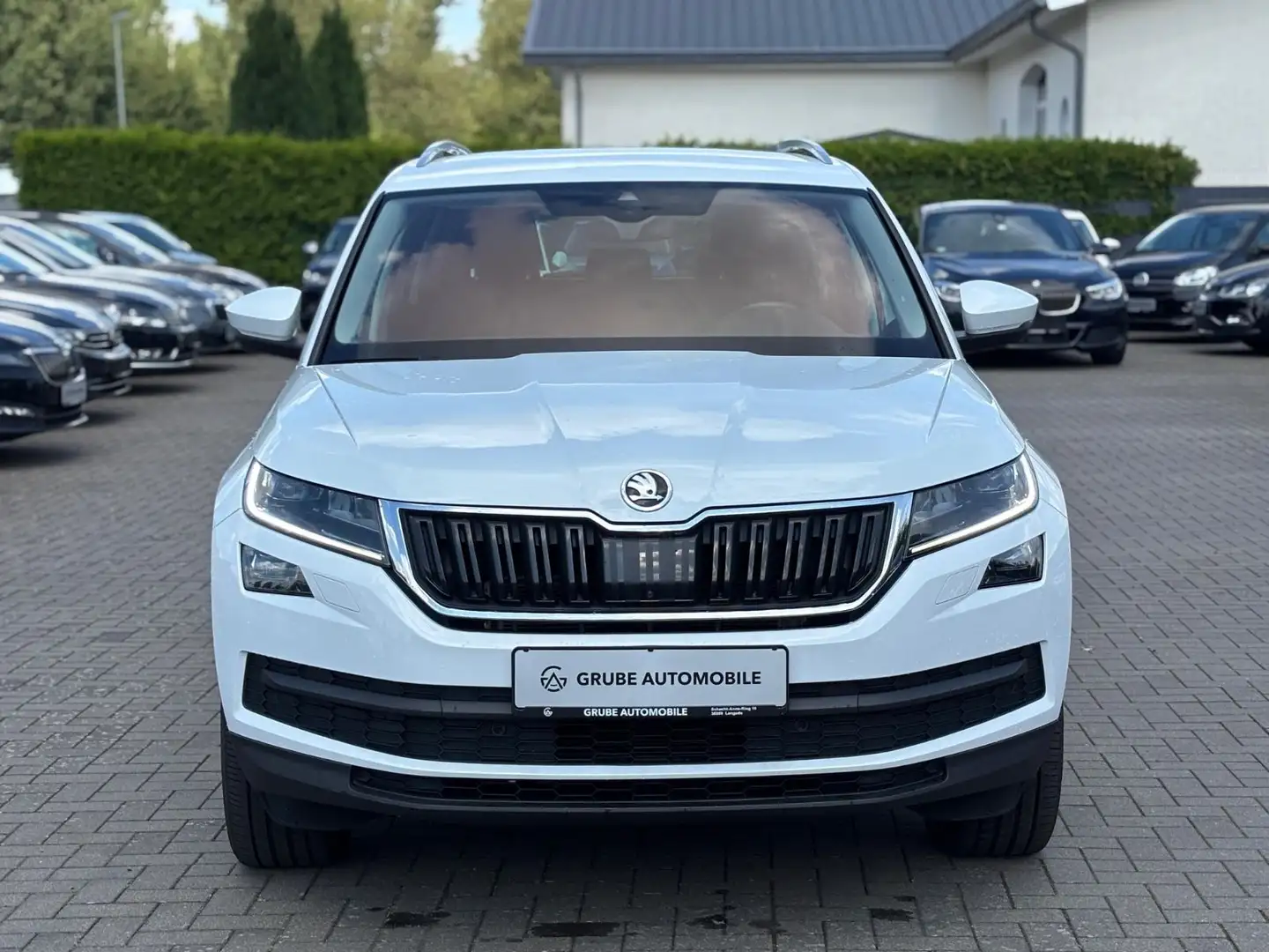 Skoda Kodiaq Clever 2.0 TDI 110kW DSG*NAVI*AHK*SHZ*CAM Weiß - 2