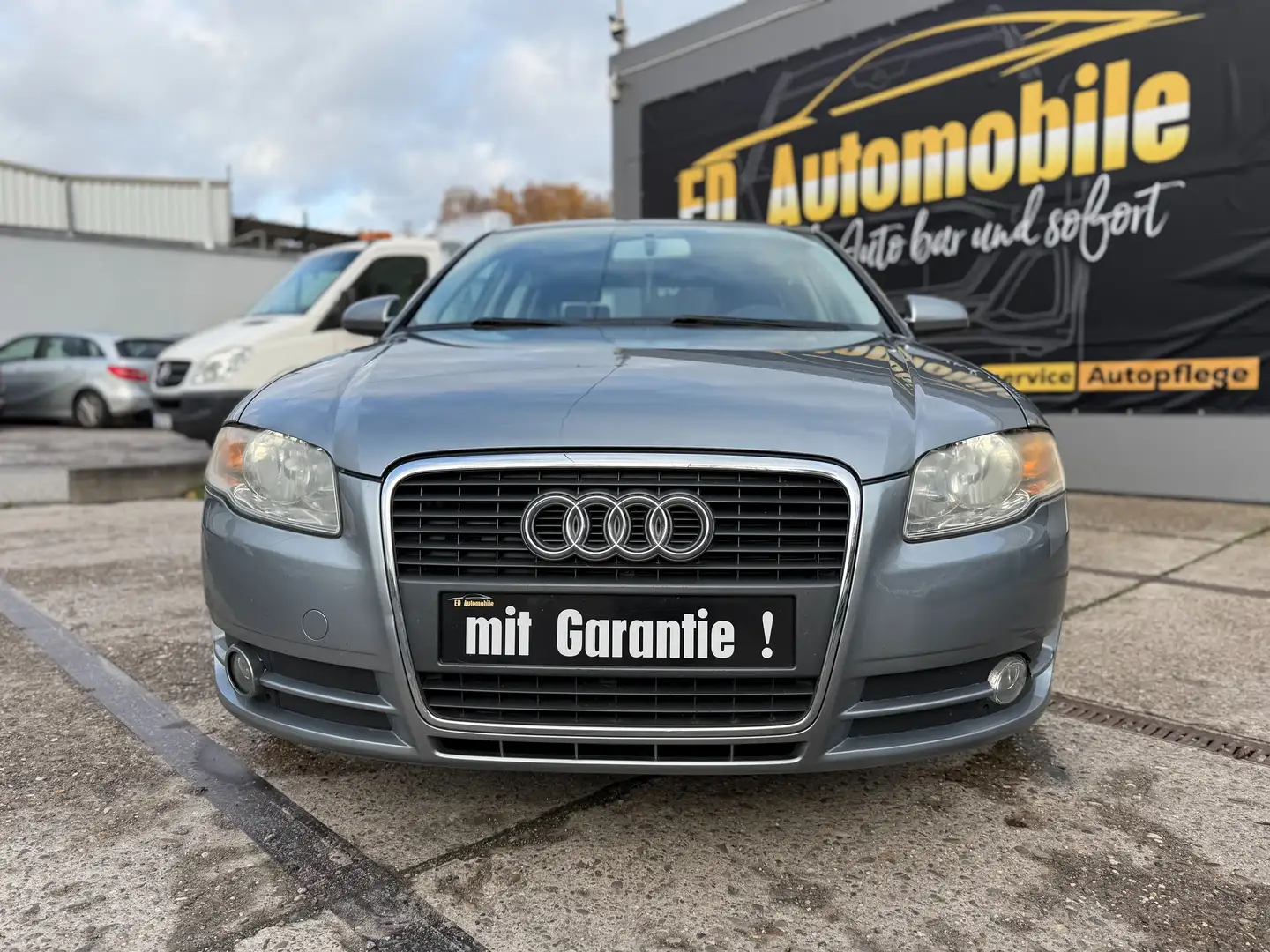 Audi A4 2.0 BENZIN MIT GARANTIE! Argento - 2