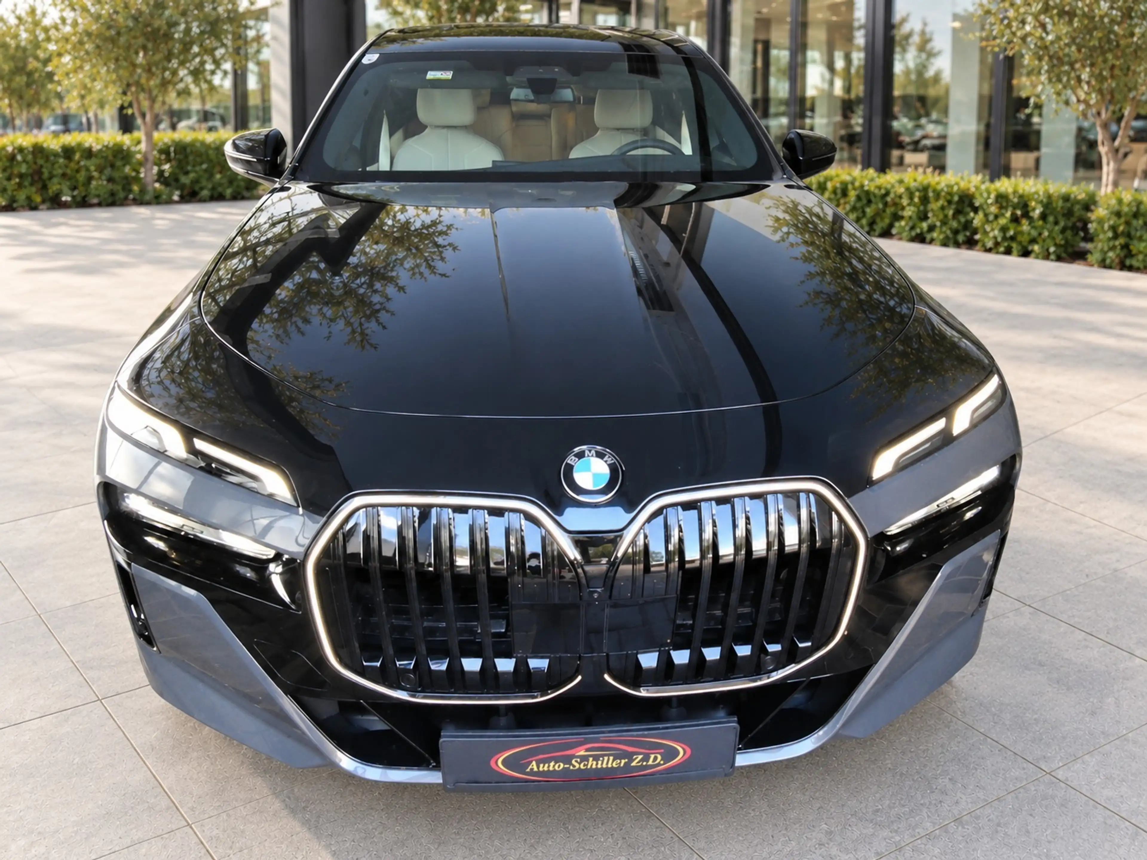 BMW 740 740d xD MPAKETPRO+TWO-TON+PANO+ICON-GLO+SOFT+DAP — photo 8