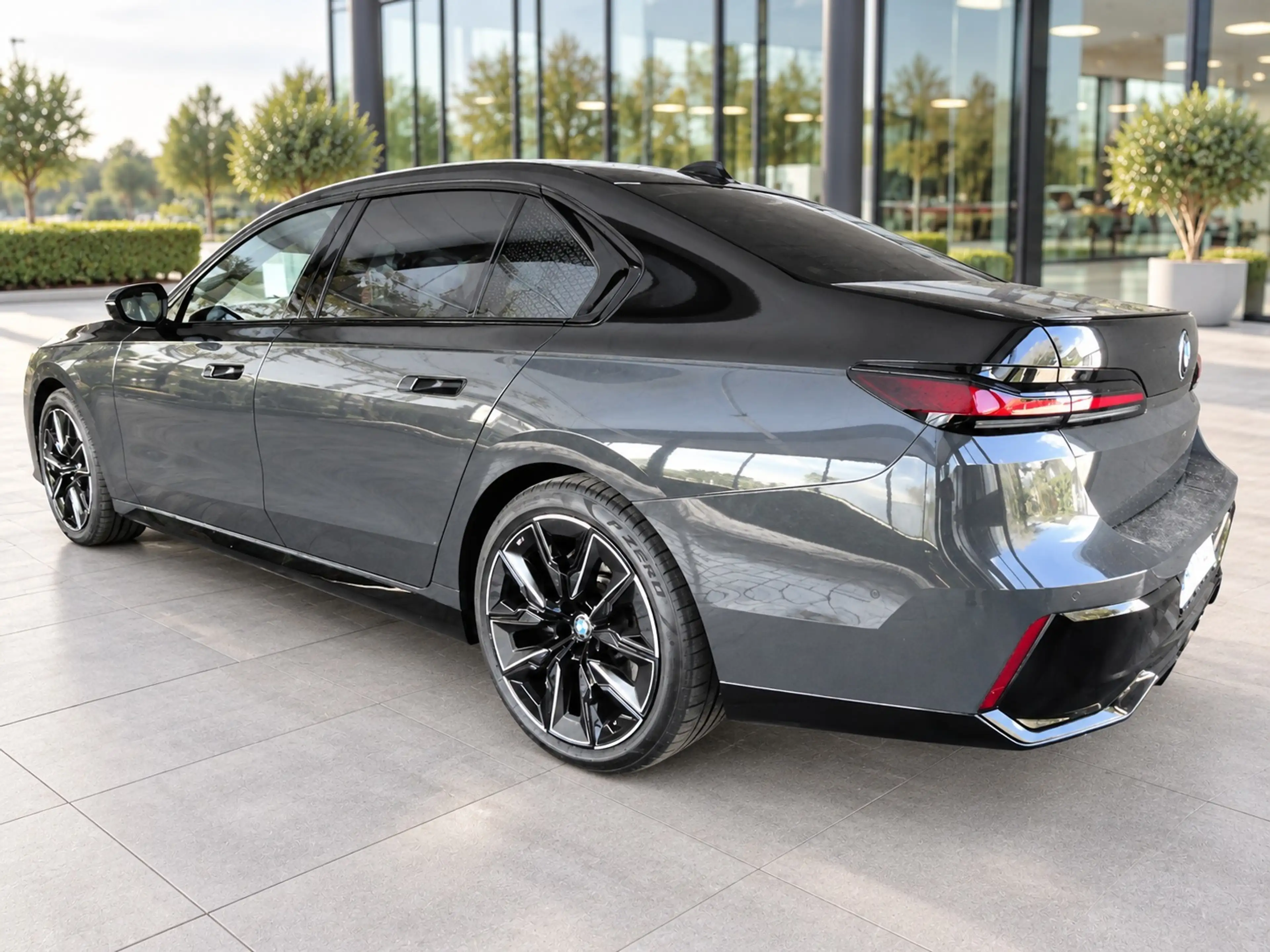 BMW 740 740d xD MPAKETPRO+TWO-TON+PANO+ICON-GLO+SOFT+DAP — photo 3