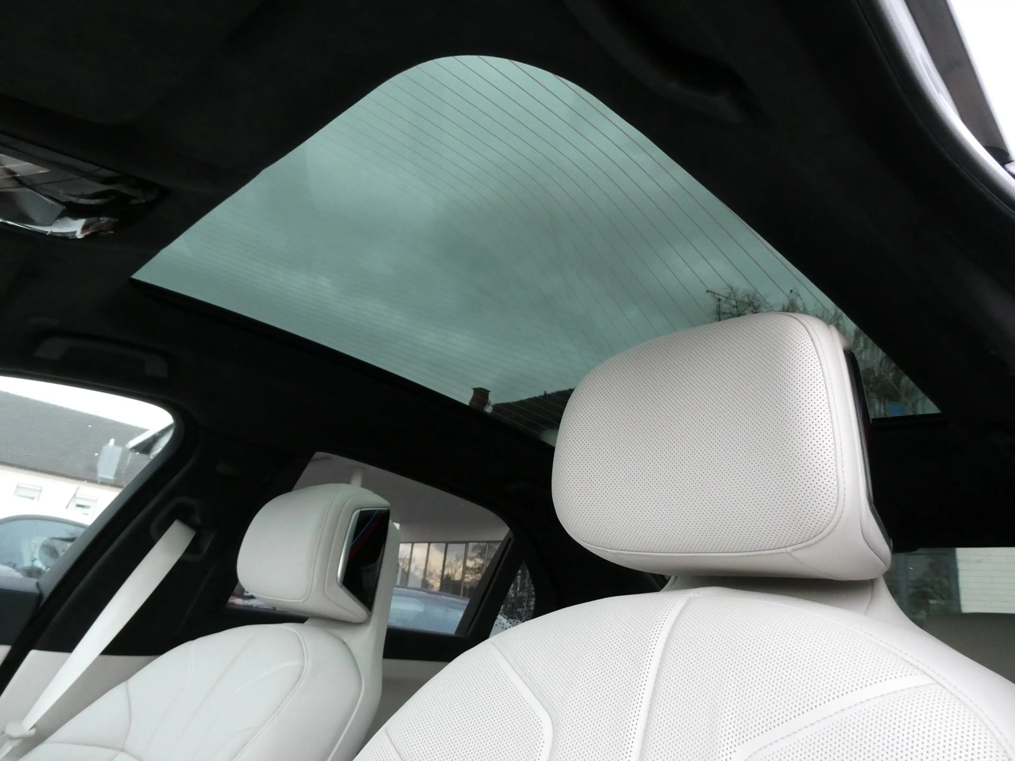 BMW 740 740d xD MPAKETPRO+TWO-TON+PANO+ICON-GLO+SOFT+DAP — photo 14