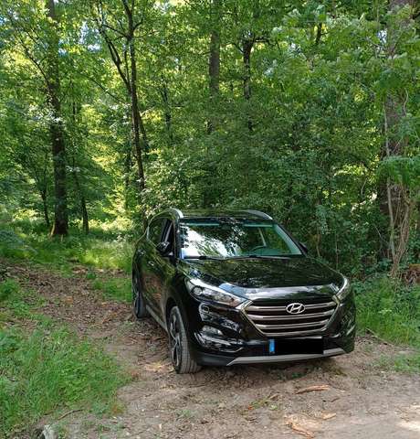 Hyundai TUCSON 2.0 CRDi 4WD Automatik Premium