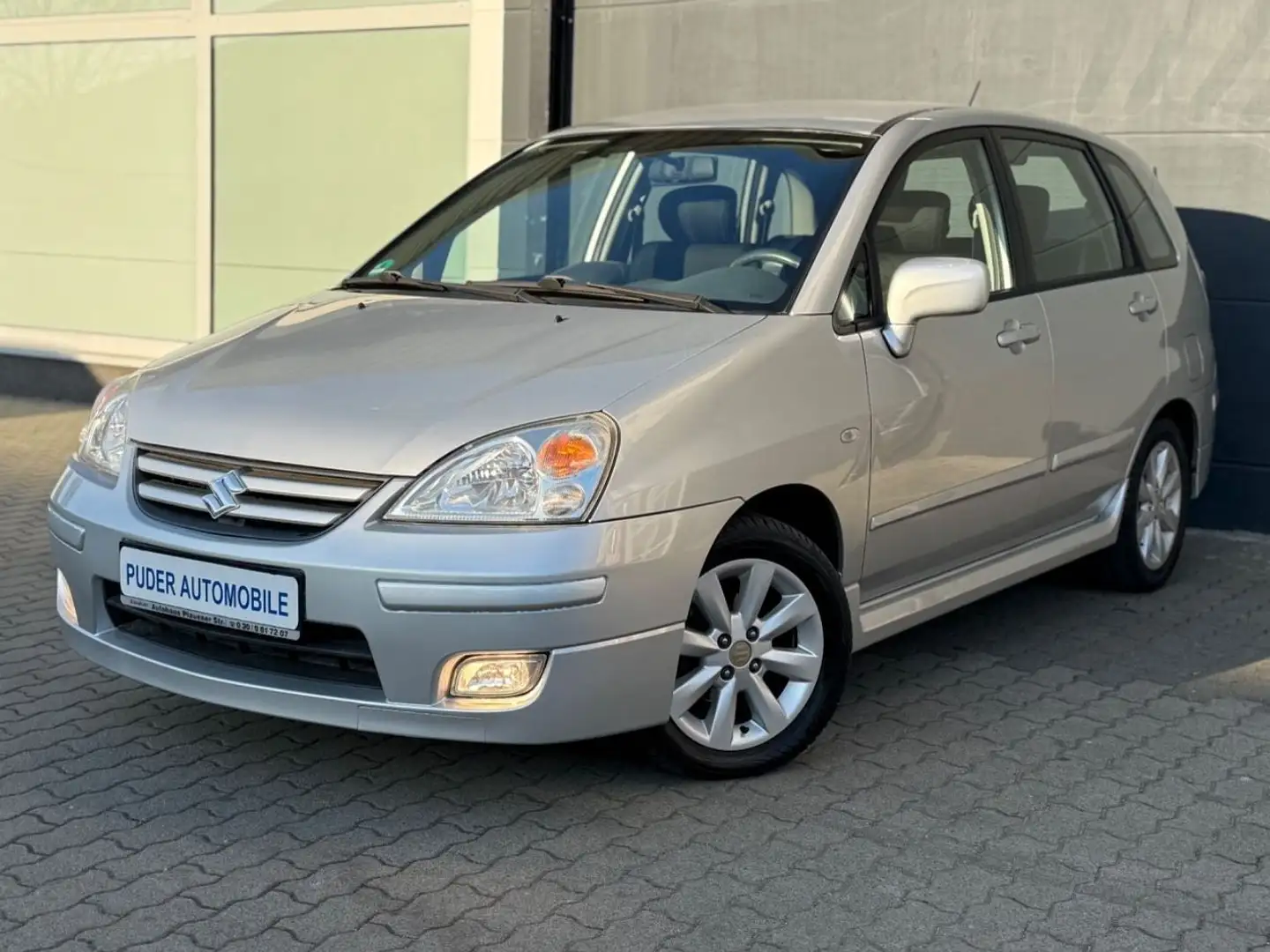 Suzuki Liana 1.6 Comfort Automatik Klima 106TKM Dachrel Silver - 1