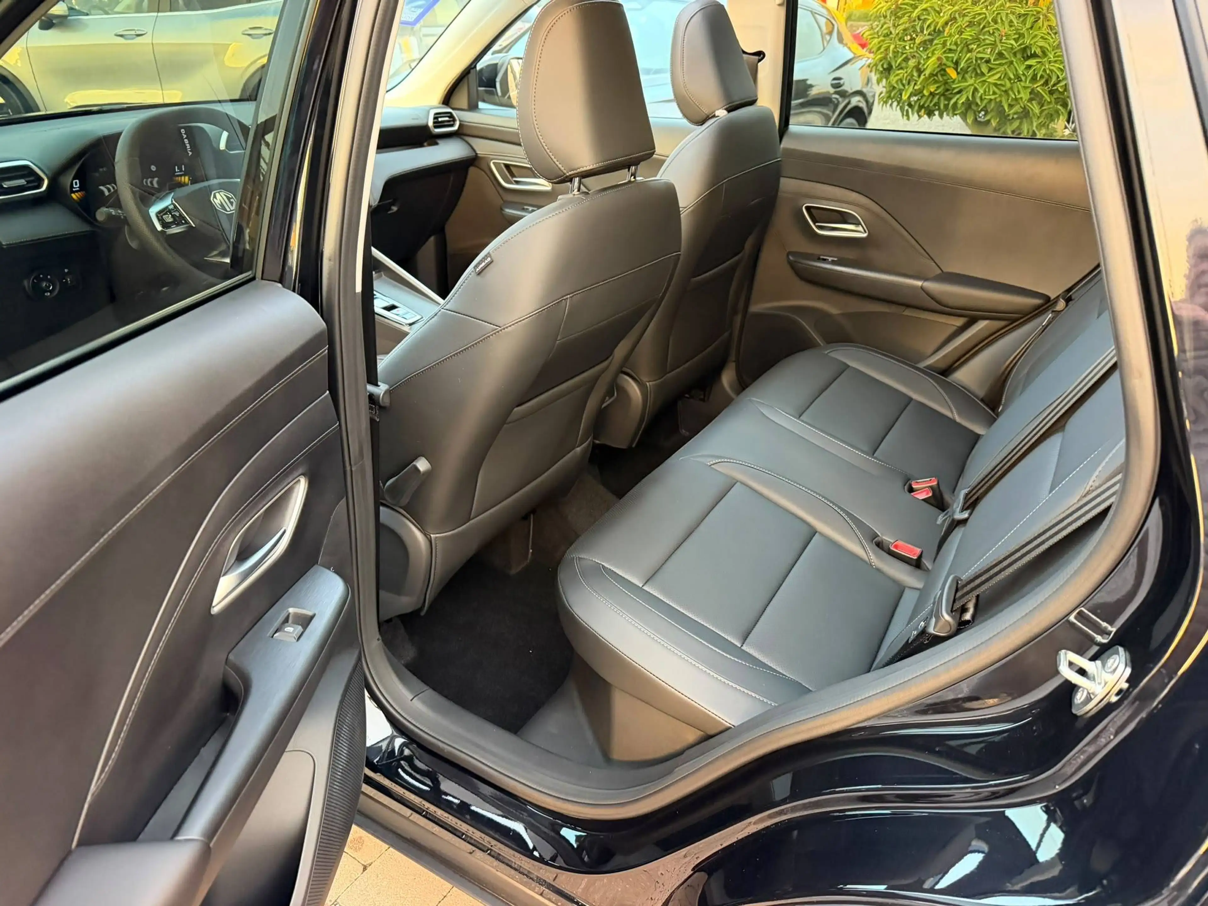 MG ZS Hybrid+ 1.5 Luxury 197PK PANO 7J/FABRIEKSWAARBORG NIEUW 0KM — photo 8