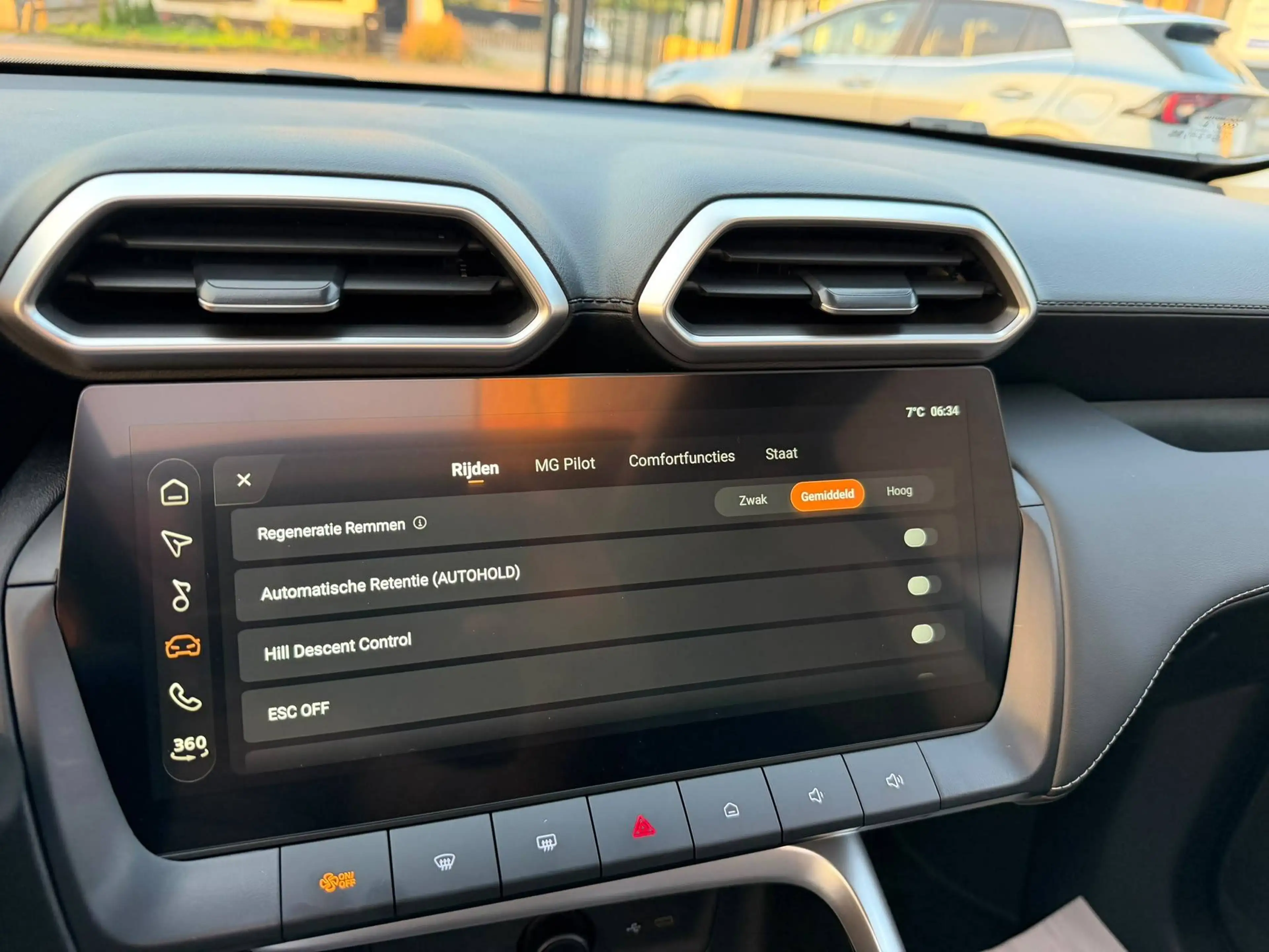 MG ZS Hybrid+ 1.5 Luxury 197PK PANO 7J/FABRIEKSWAARBORG NIEUW 0KM — photo 16