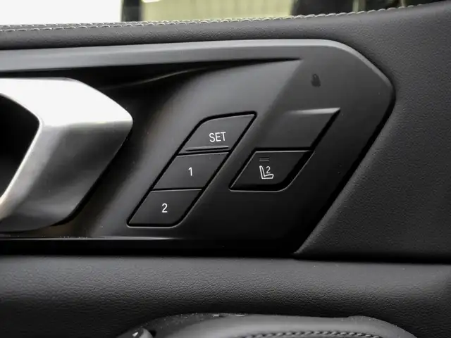 BMW X5 view 14