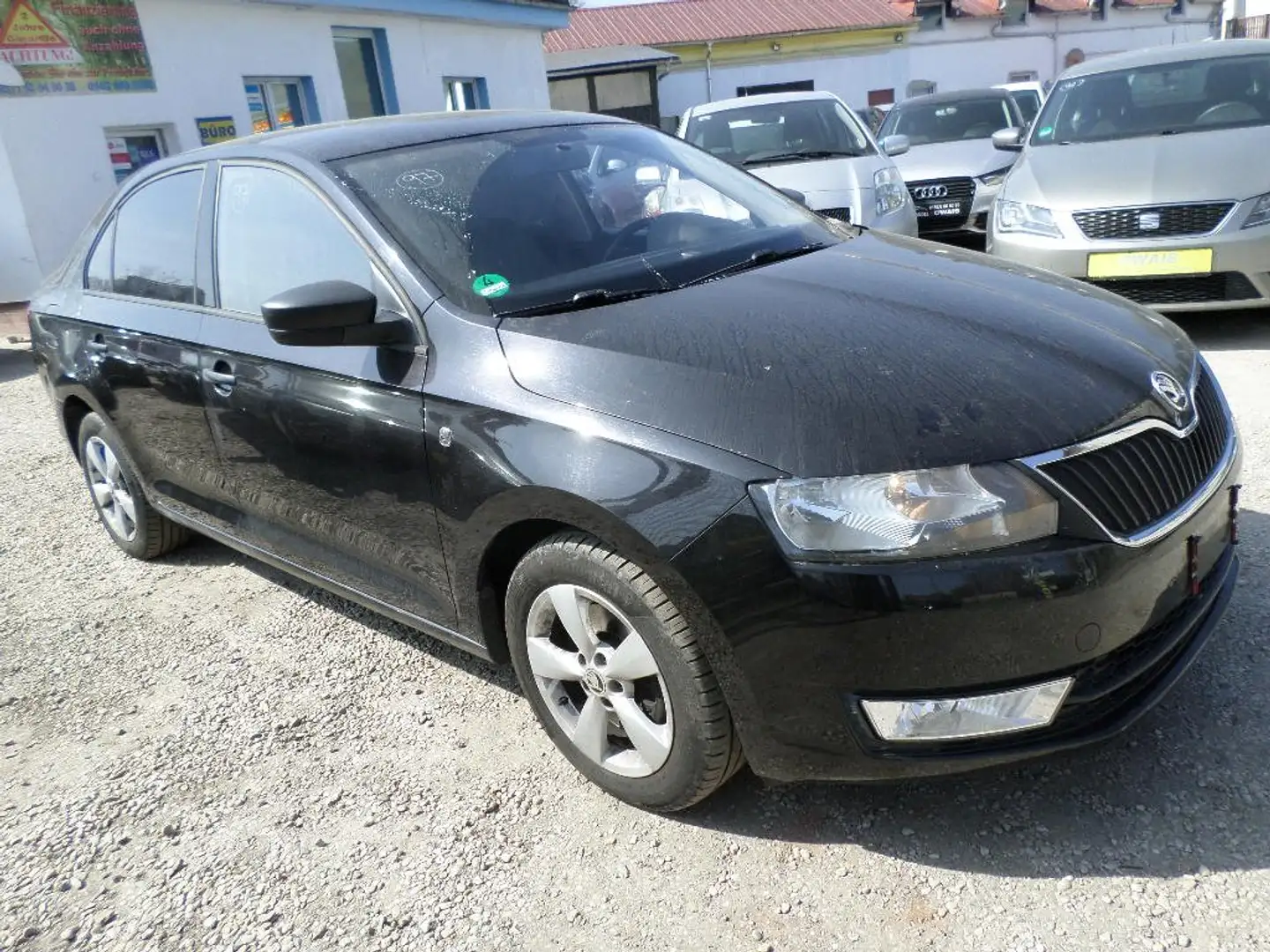 Skoda Rapid/Spaceback Rapid 1.6 TDI Active , TÜV und Inspektion Neu Black - 2