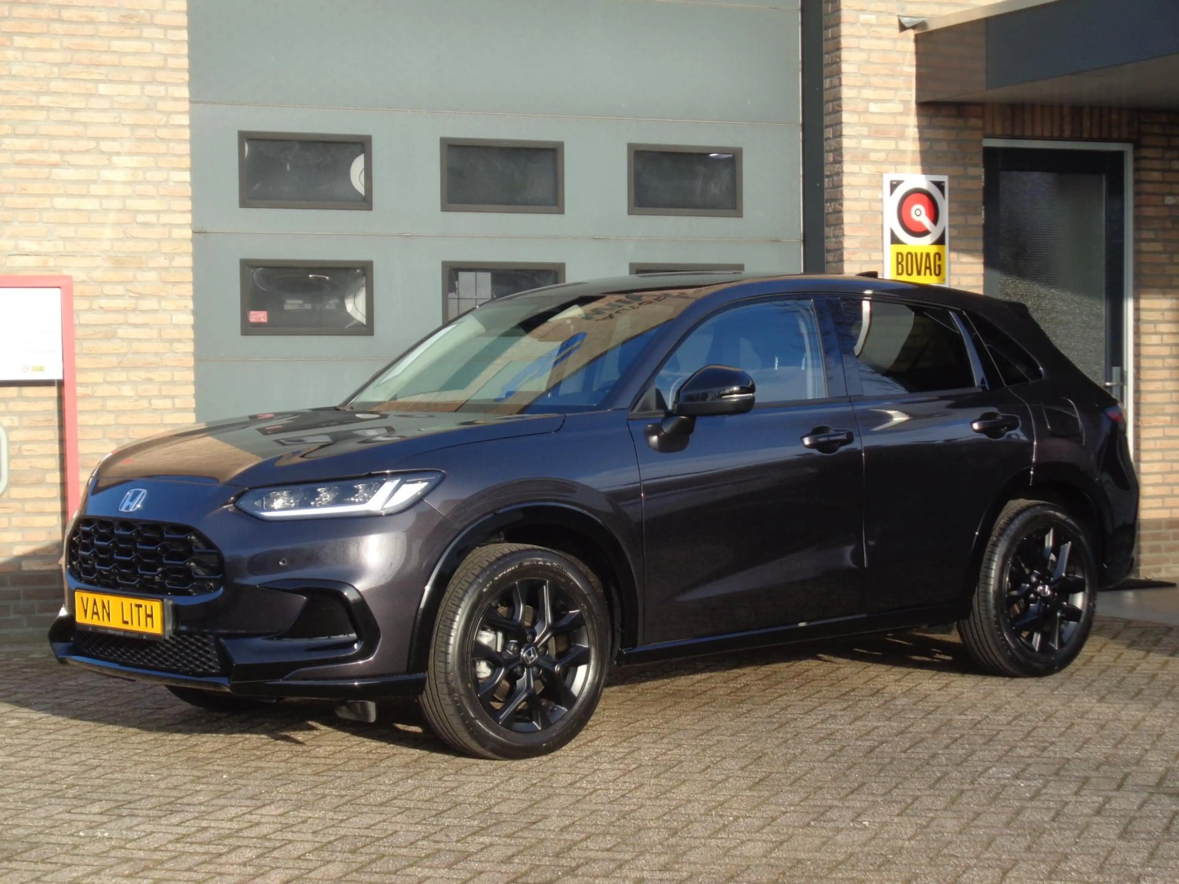 Honda ZR-V 2.0 e:HEV Sport | Navi | AdapCruise | Camera | Ele — photo 2