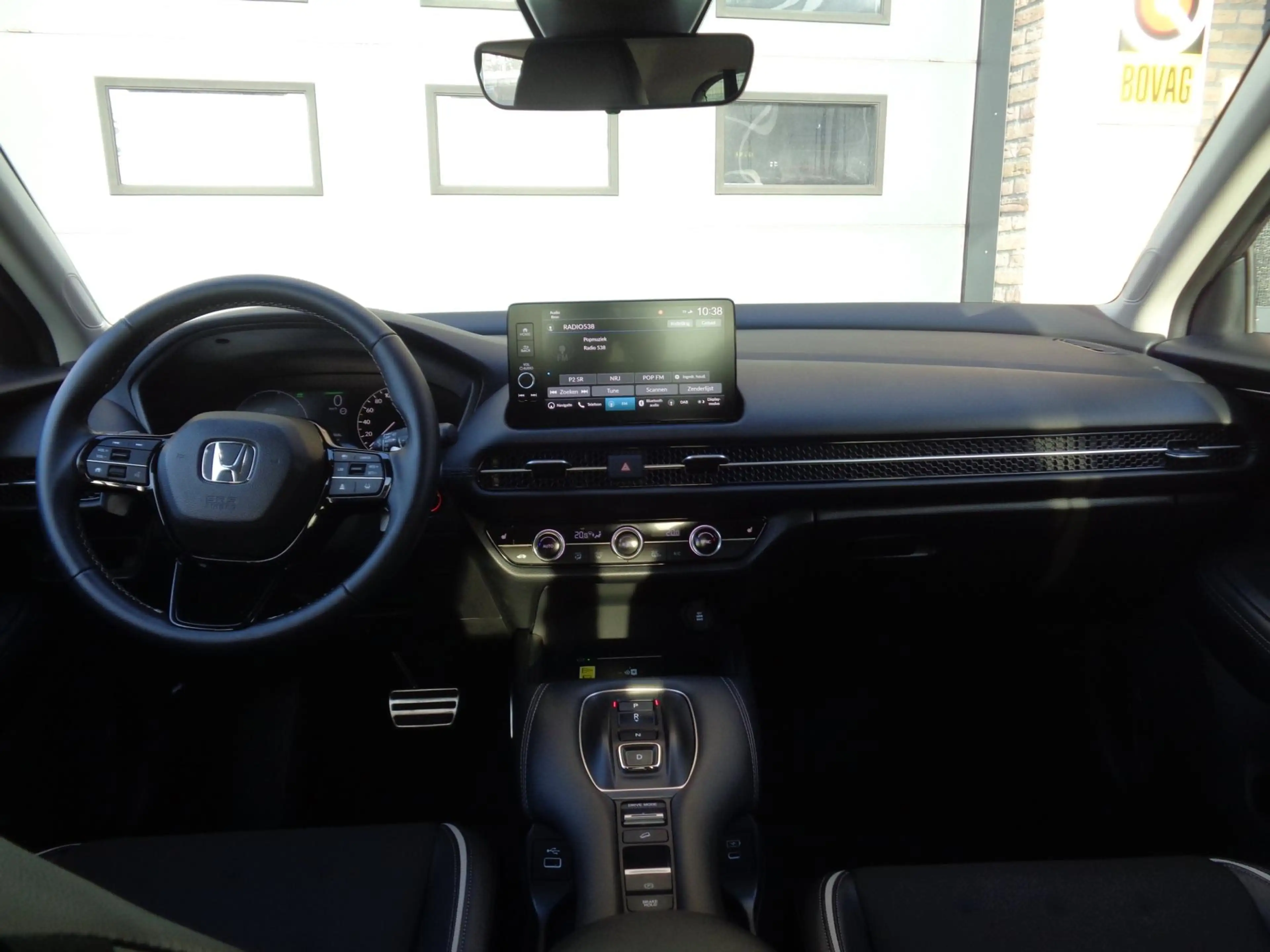 Honda ZR-V 2.0 e:HEV Sport | Navi | AdapCruise | Camera | Ele — photo 4