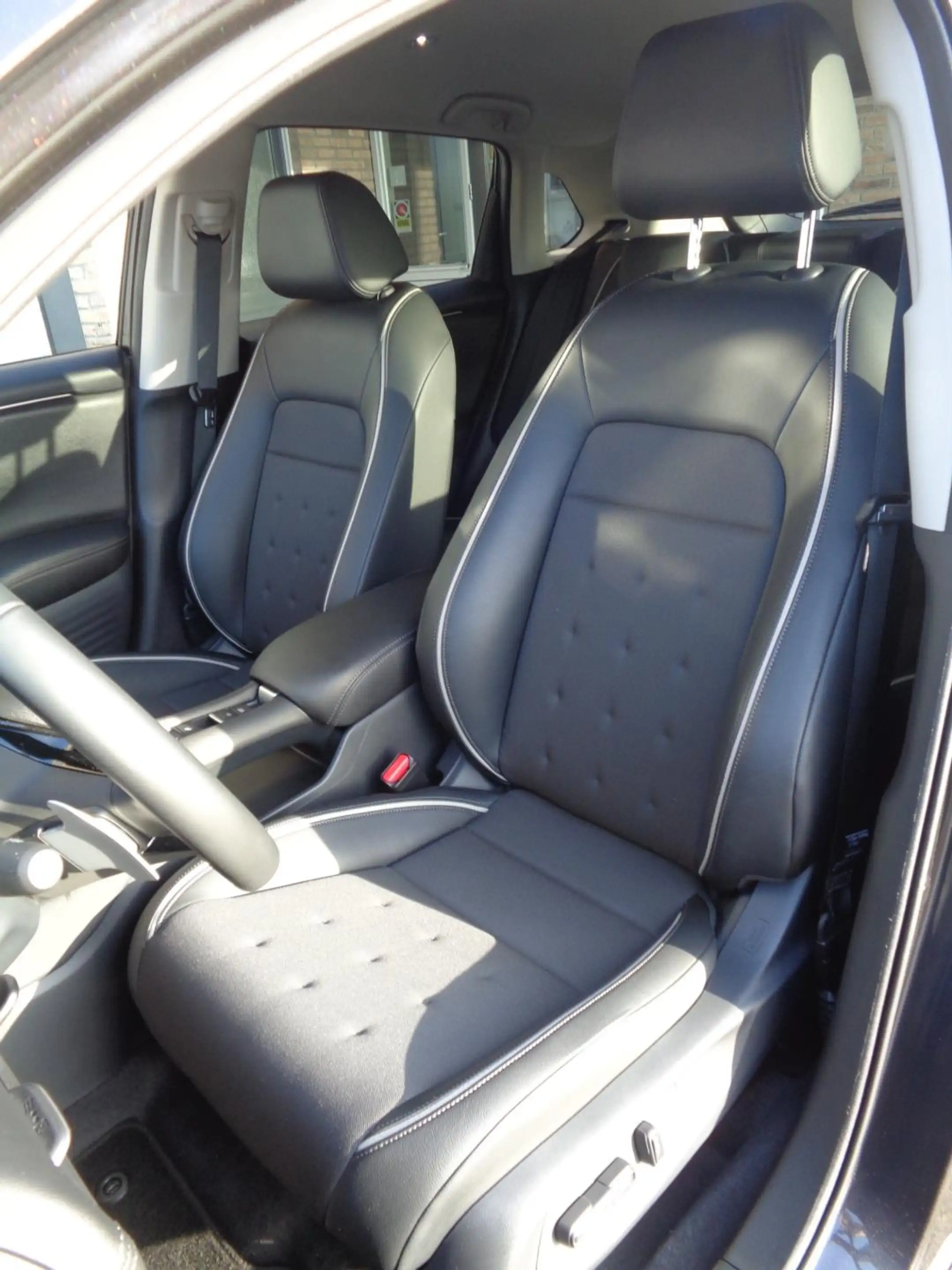Honda ZR-V 2.0 e:HEV Sport | Navi | AdapCruise | Camera | Ele — photo 5
