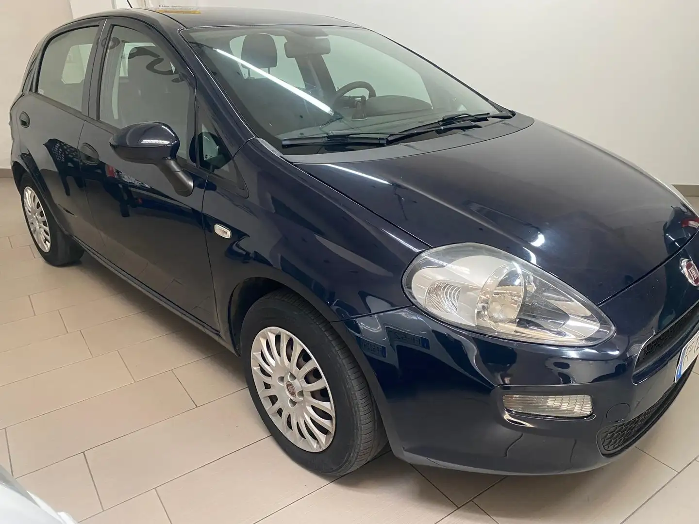 Fiat Punto Punto III 2012 5p 1.2 Lounge E6 Bleu - 2