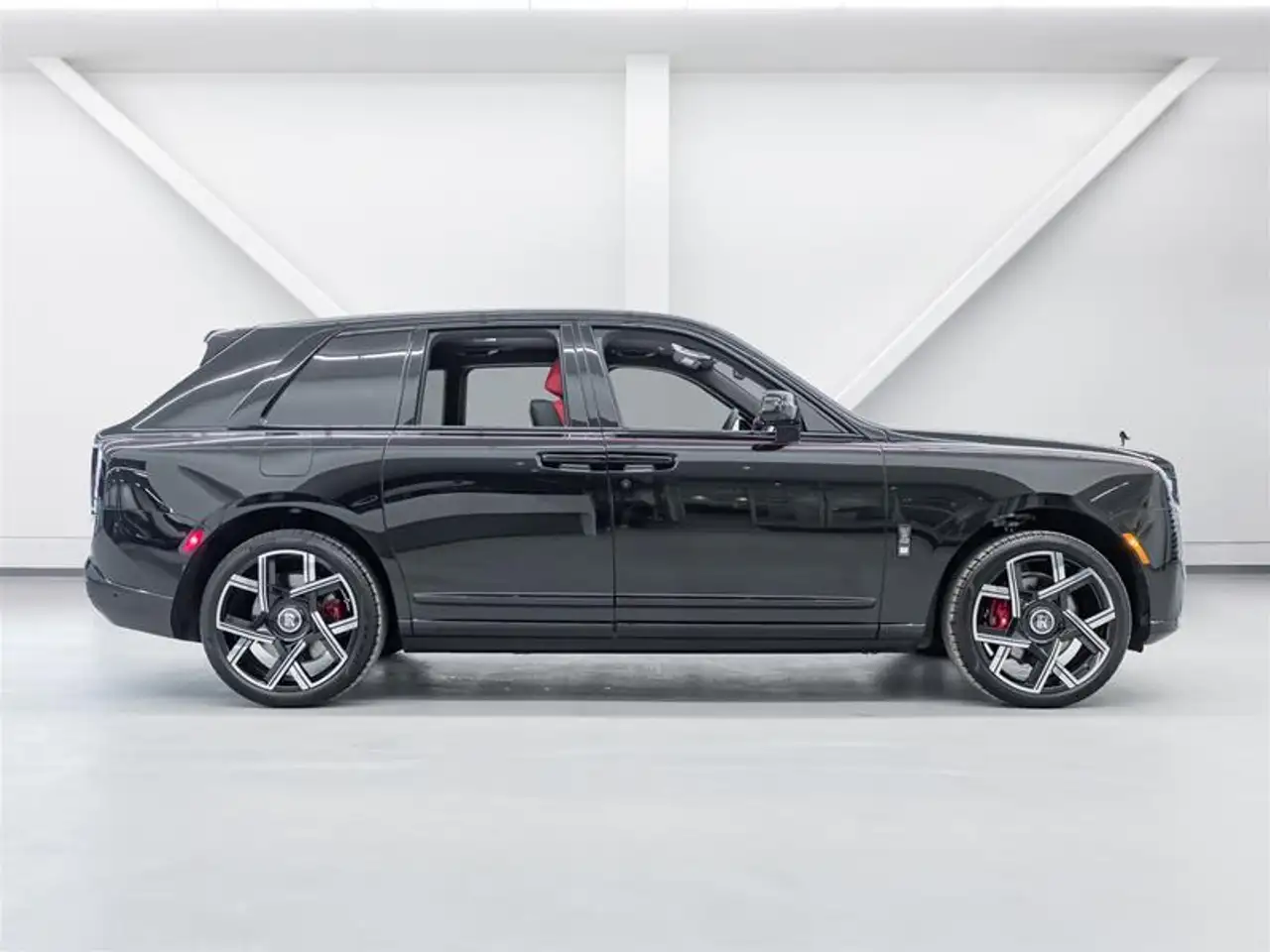 Rolls-Royce Cullinan fotografie Rolls-Royce Cullinan