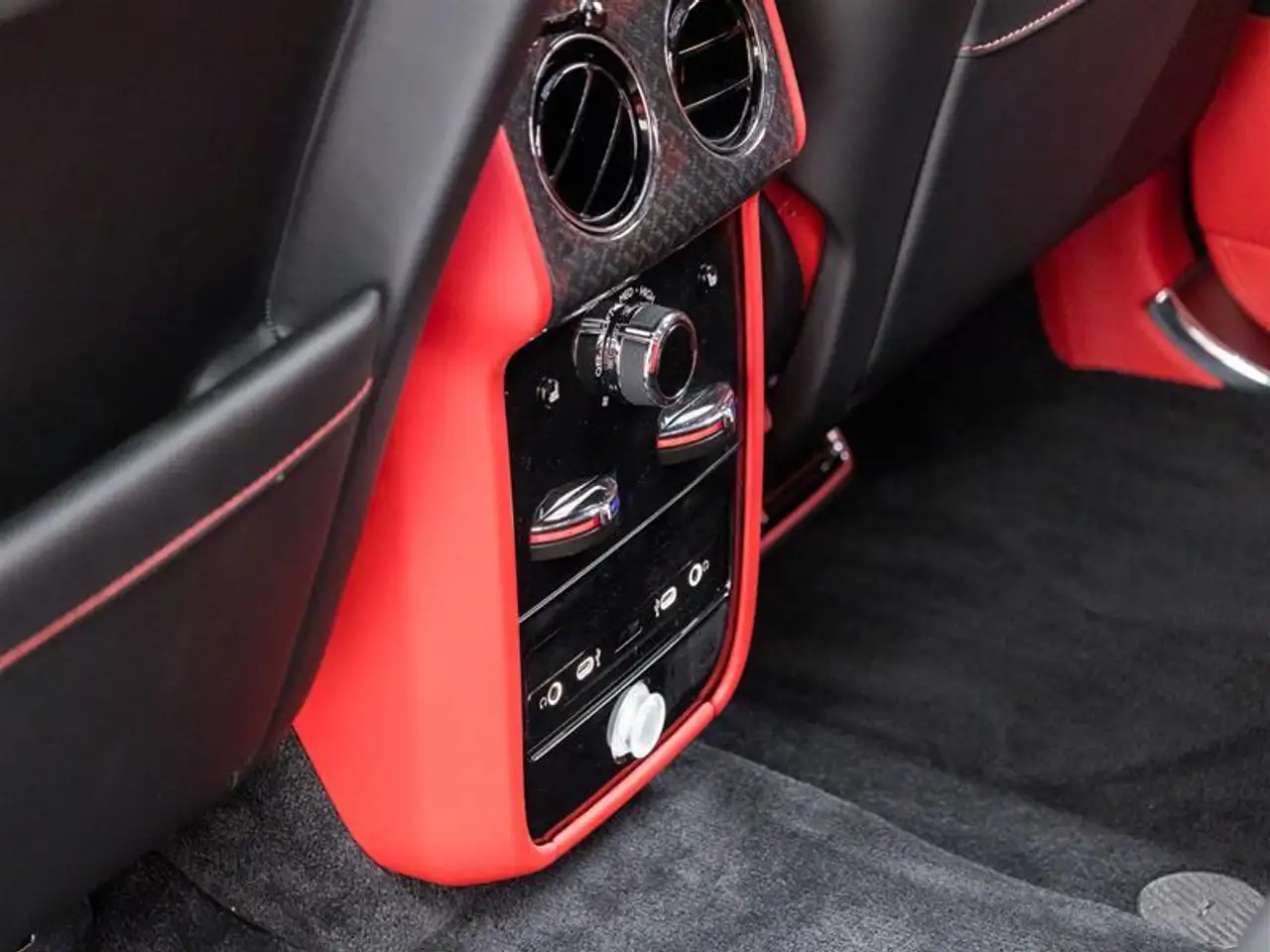 Rolls-Royce Cullinan fotografie Rolls-Royce Cullinan