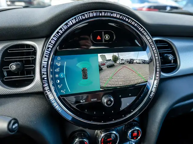 Mini Convertible view 13