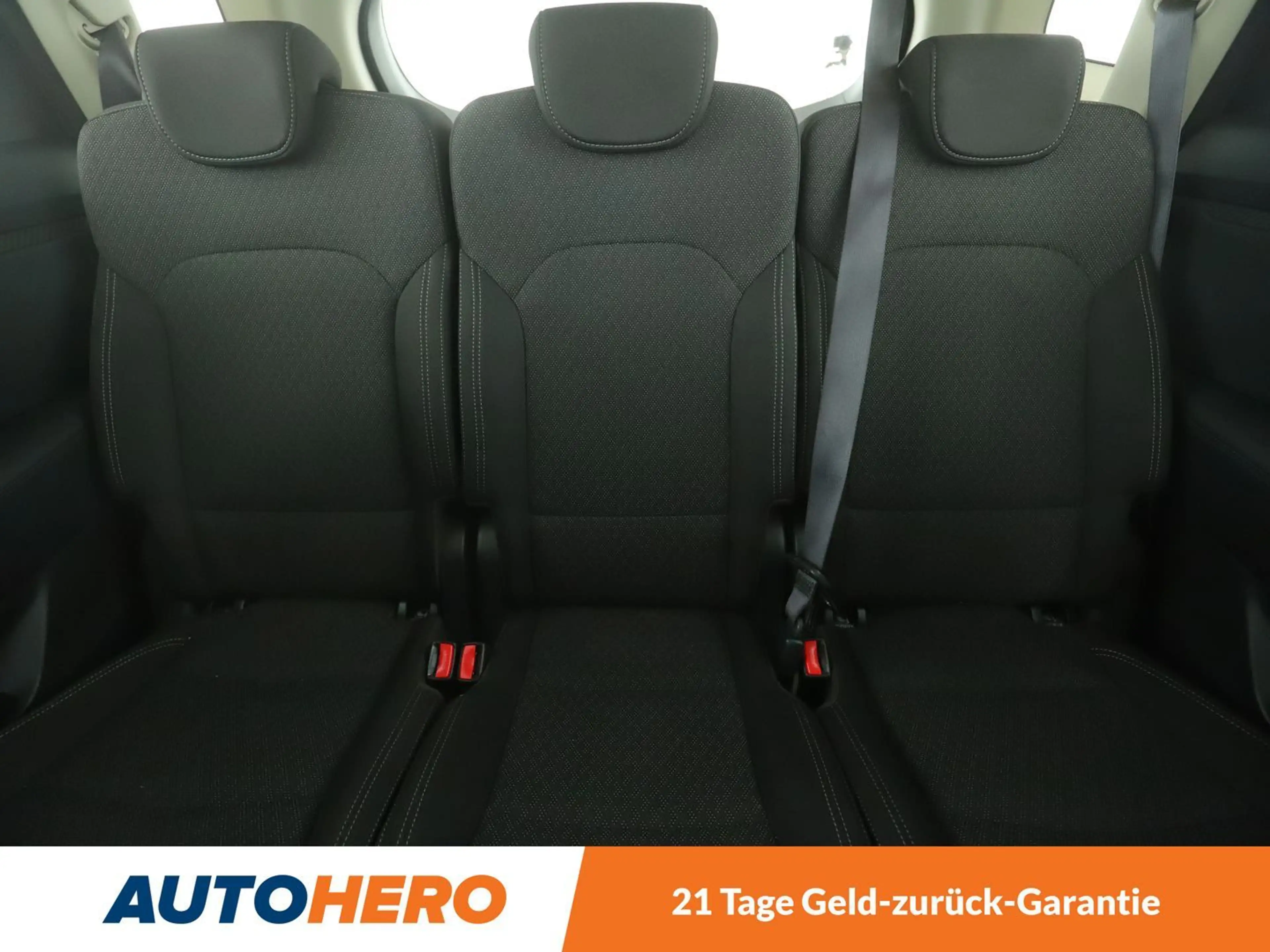 Kia Carens 2.0 GDI Vision Aut*NAVI*TEMPO*CAM*PDC*SHZ* — photo 15