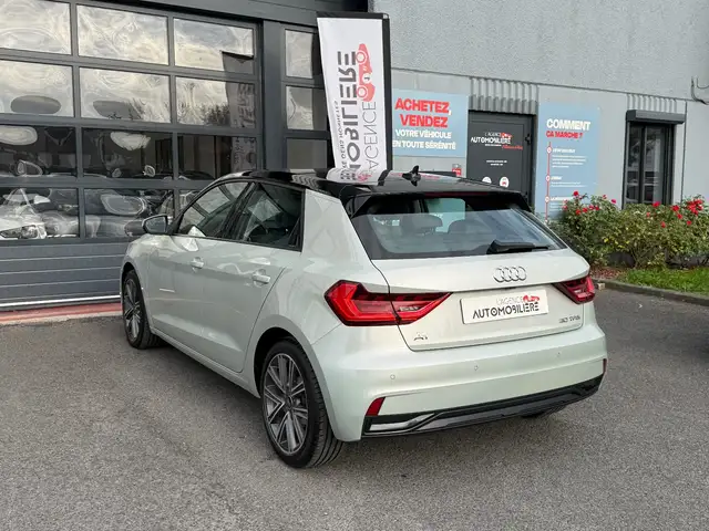 Audi A1 view 4