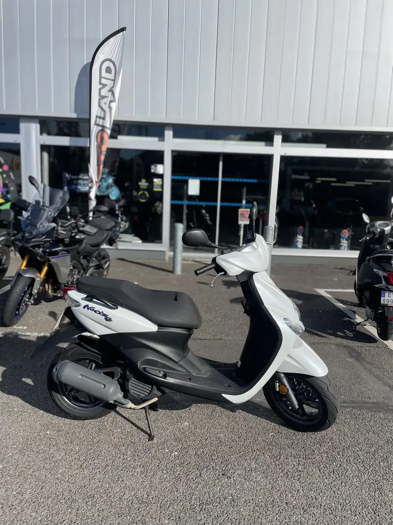 Yamaha NEOs 50 Wit - 2