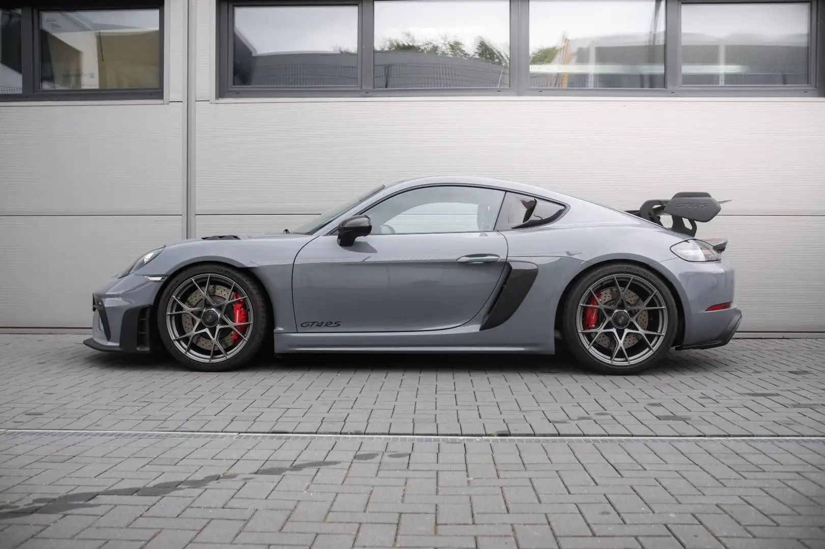 Porsche Cayman 718 GT4RS-Lift-Weissach-Paket-BOSE- Gris - 1