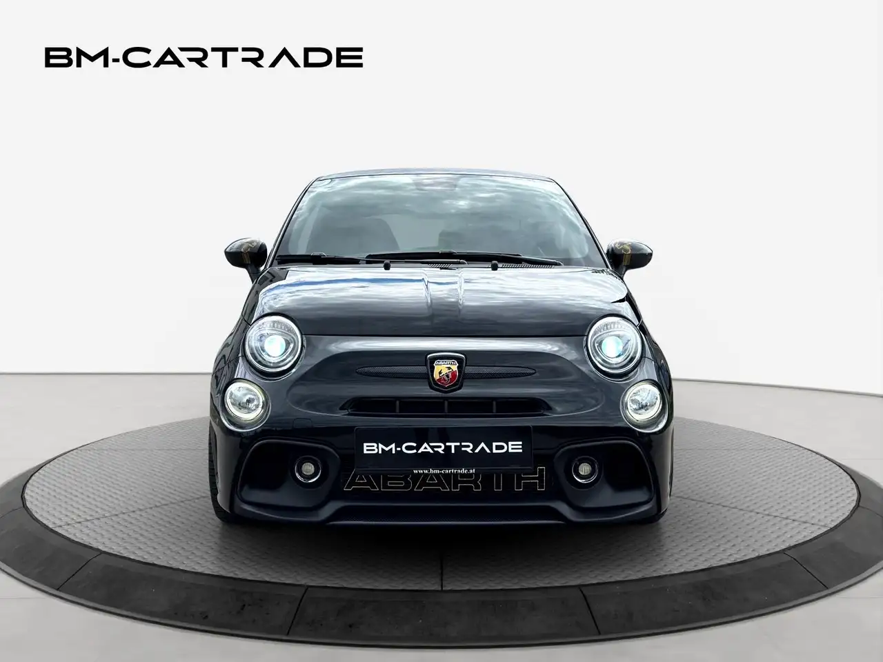 Abarth 695 2024
