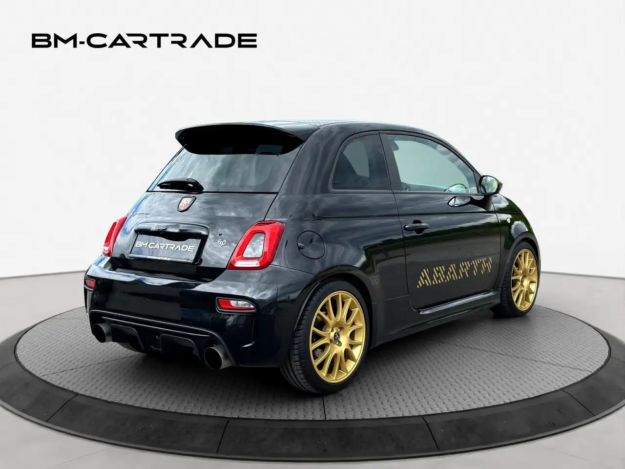 Abarth 695 2024