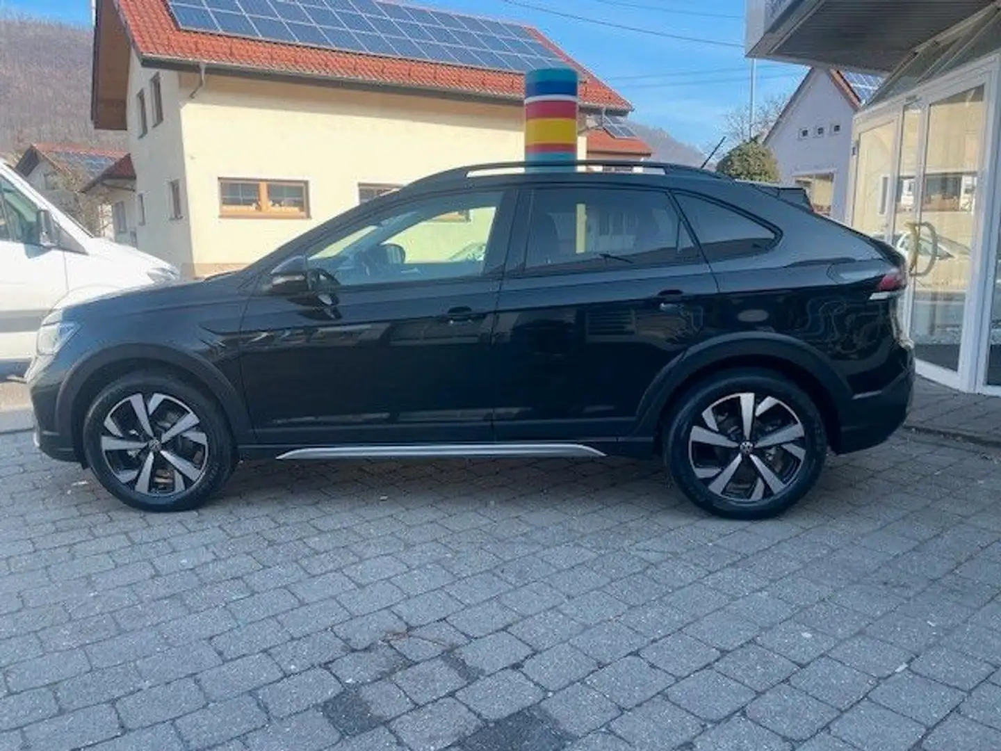 Volkswagen Taigo 1.0 TSI DSG Life/RFK/SHZ/LED Schwarz - 2