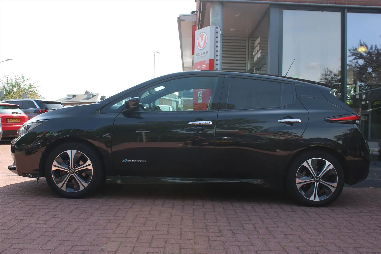 Nissan Leaf EV 40kWh *N-Connecta* | Carplay | Trekhaak | Camer Noir - 2