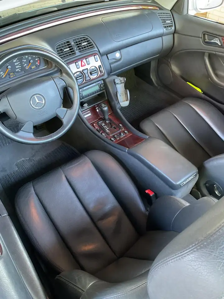 Mercedes-Benz CLK 200 Elegance, 1. Hand, restauriert mit Gutachten, foto 12