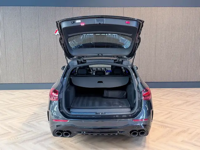 Mercedes-Benz C-Class view 26