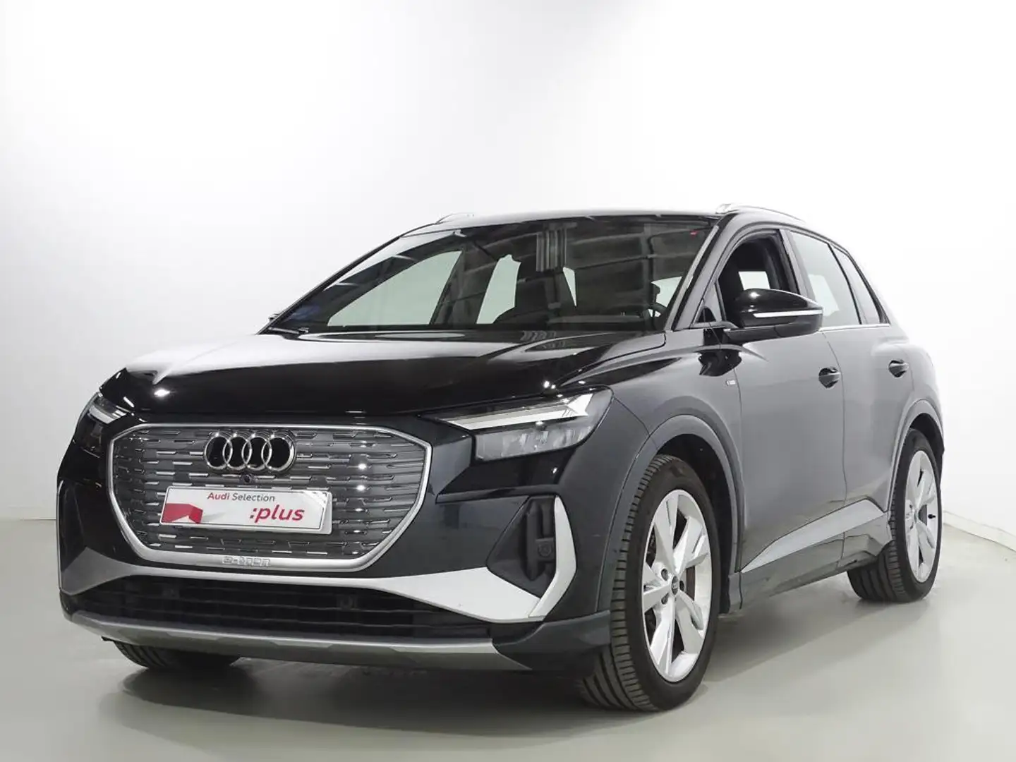 Audi Q4 e-tron 40 S Line 82KWh Negro - 1