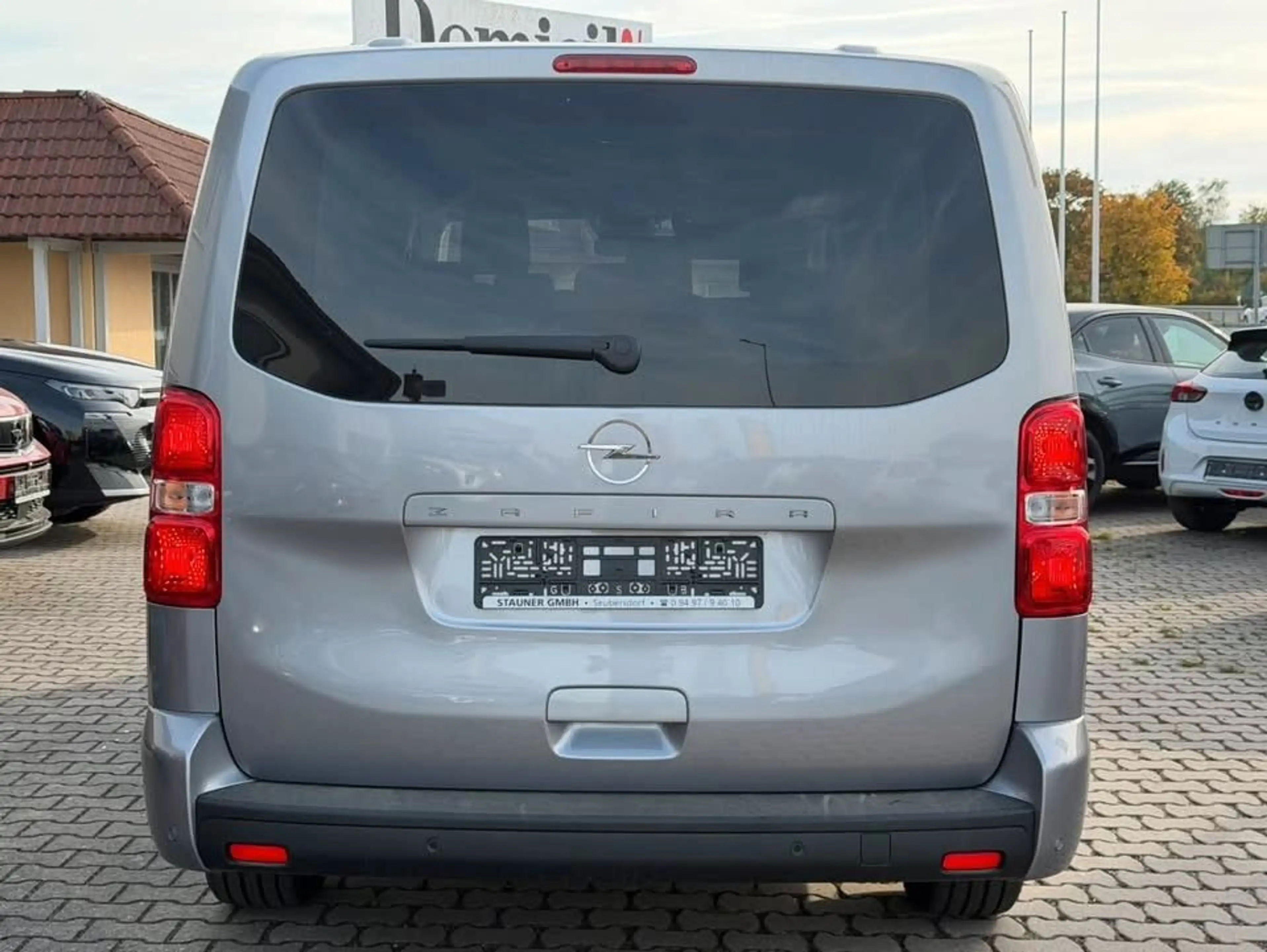 Opel Zafira Life 2.2 Business Edition XL 179PS *PDC* — photo 5