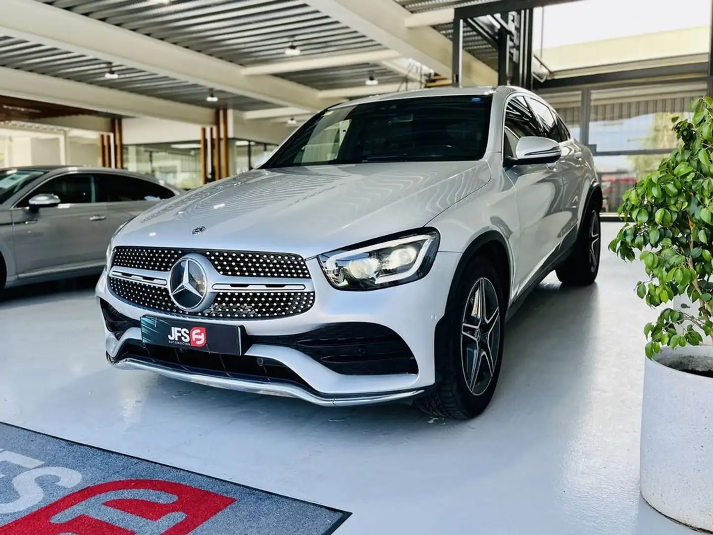 Mercedes-Benz GLC 220 Coupé AMG 2.0 CDI 194CV Argent - 2