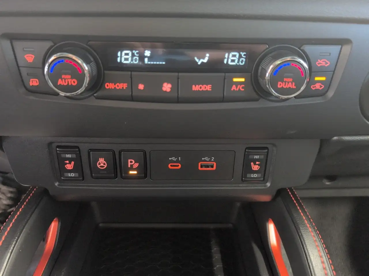 Nissan Frontier снимка Nissan Frontier