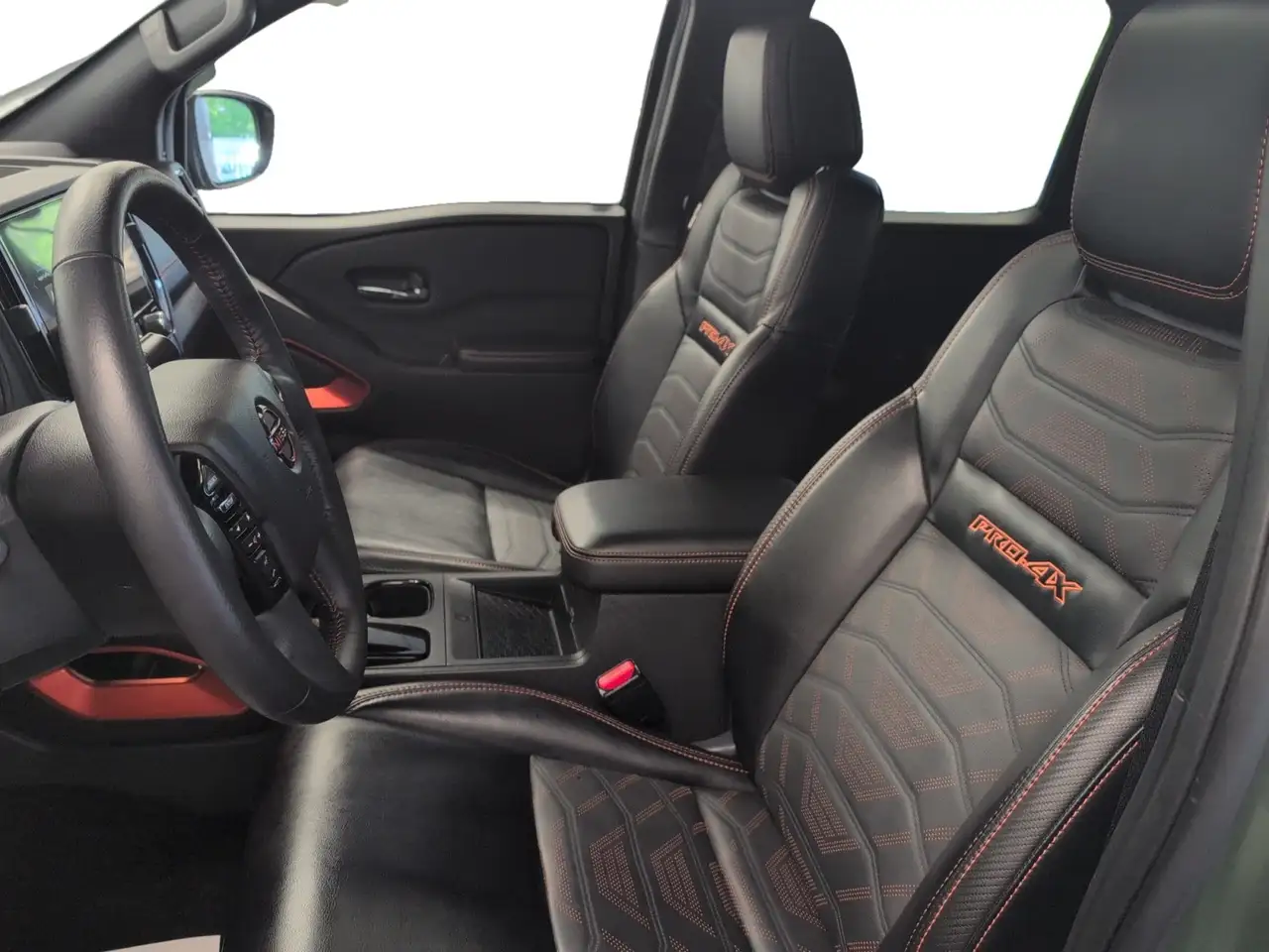 Nissan Frontier снимка Nissan Frontier