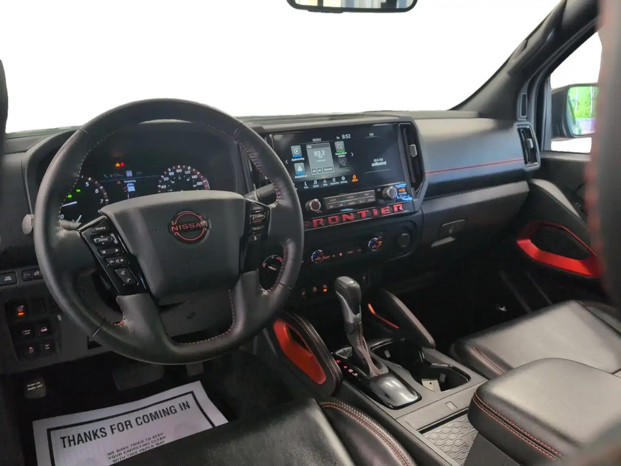 Nissan Frontier снимка Nissan Frontier