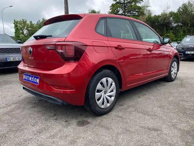 Volkswagen Polo view 4