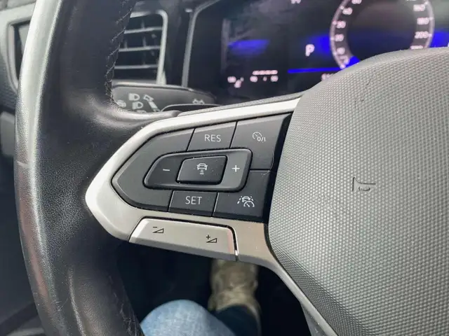 Volkswagen Polo view 28