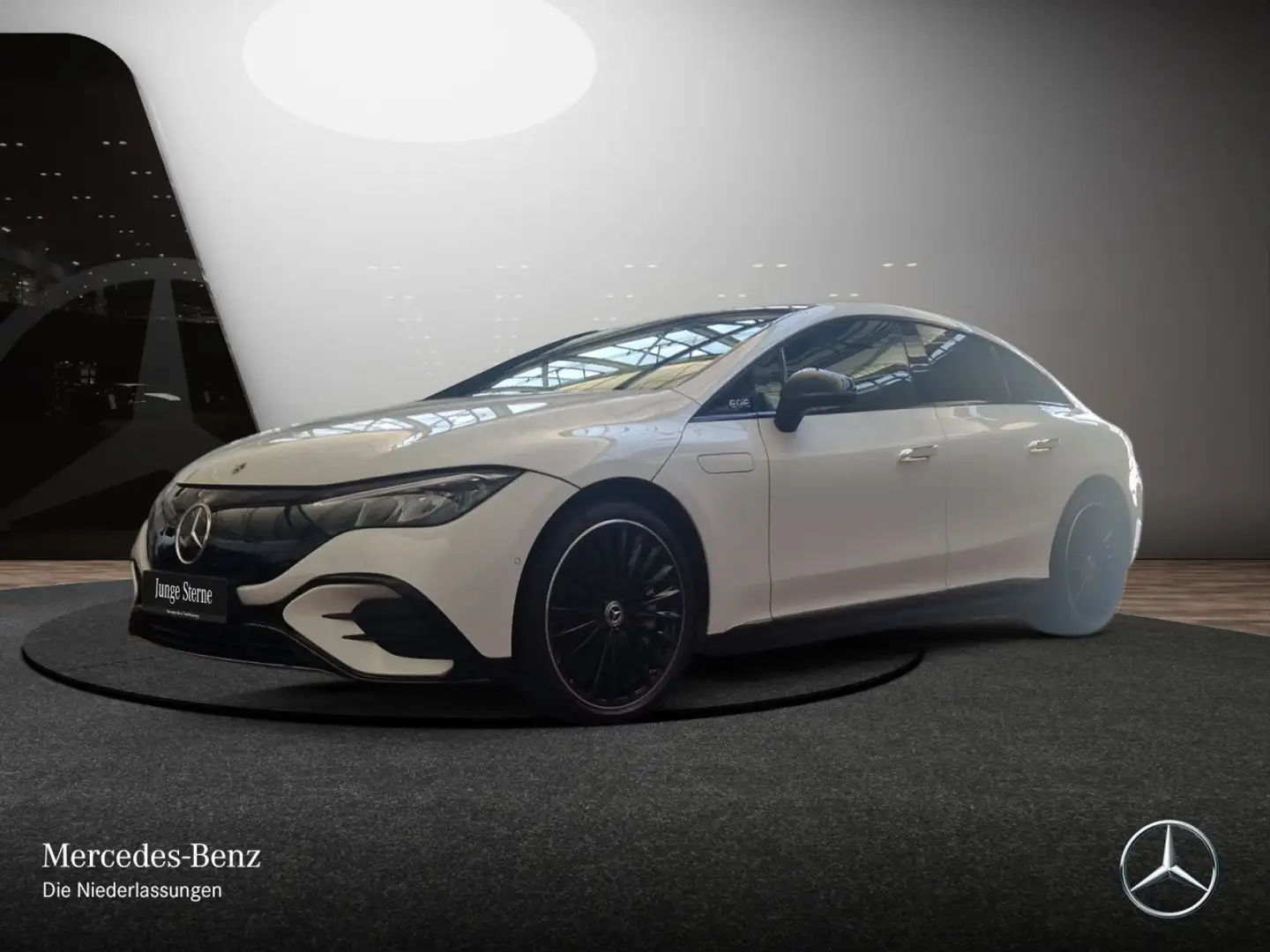 Mercedes-Benz EQE 300 AMG WideScreen Pano Burmester Distr. LED Blanc - 2