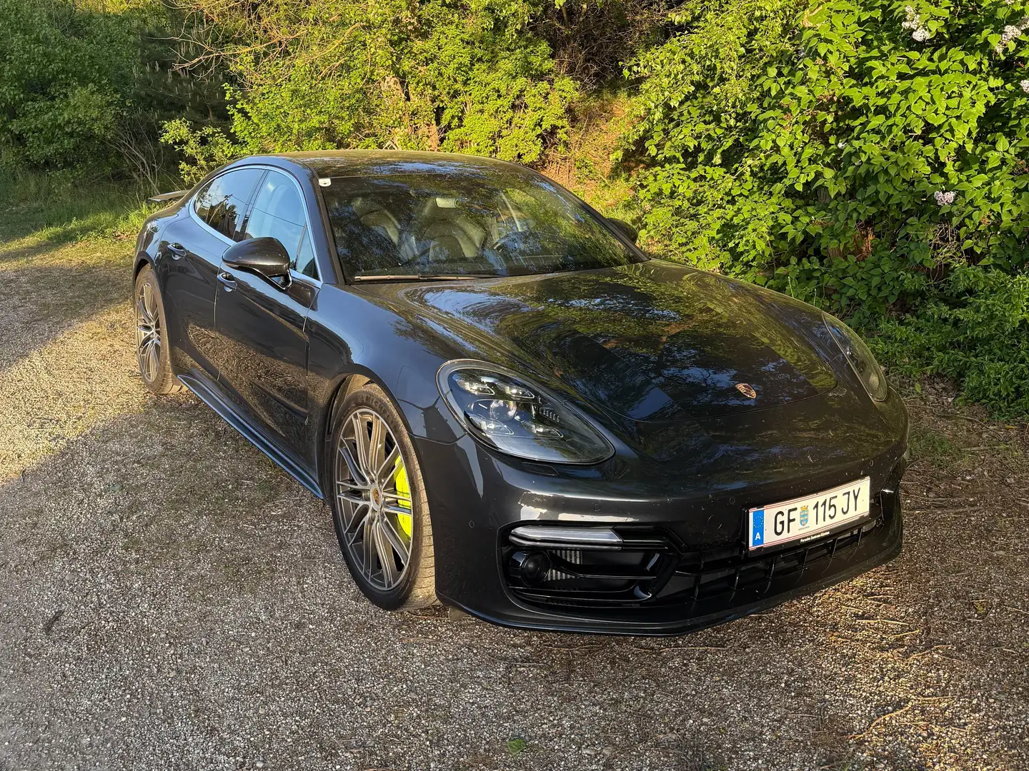 Porsche Panamera APPROVED Panamera Turbo S E-Hybrid Grau - 2
