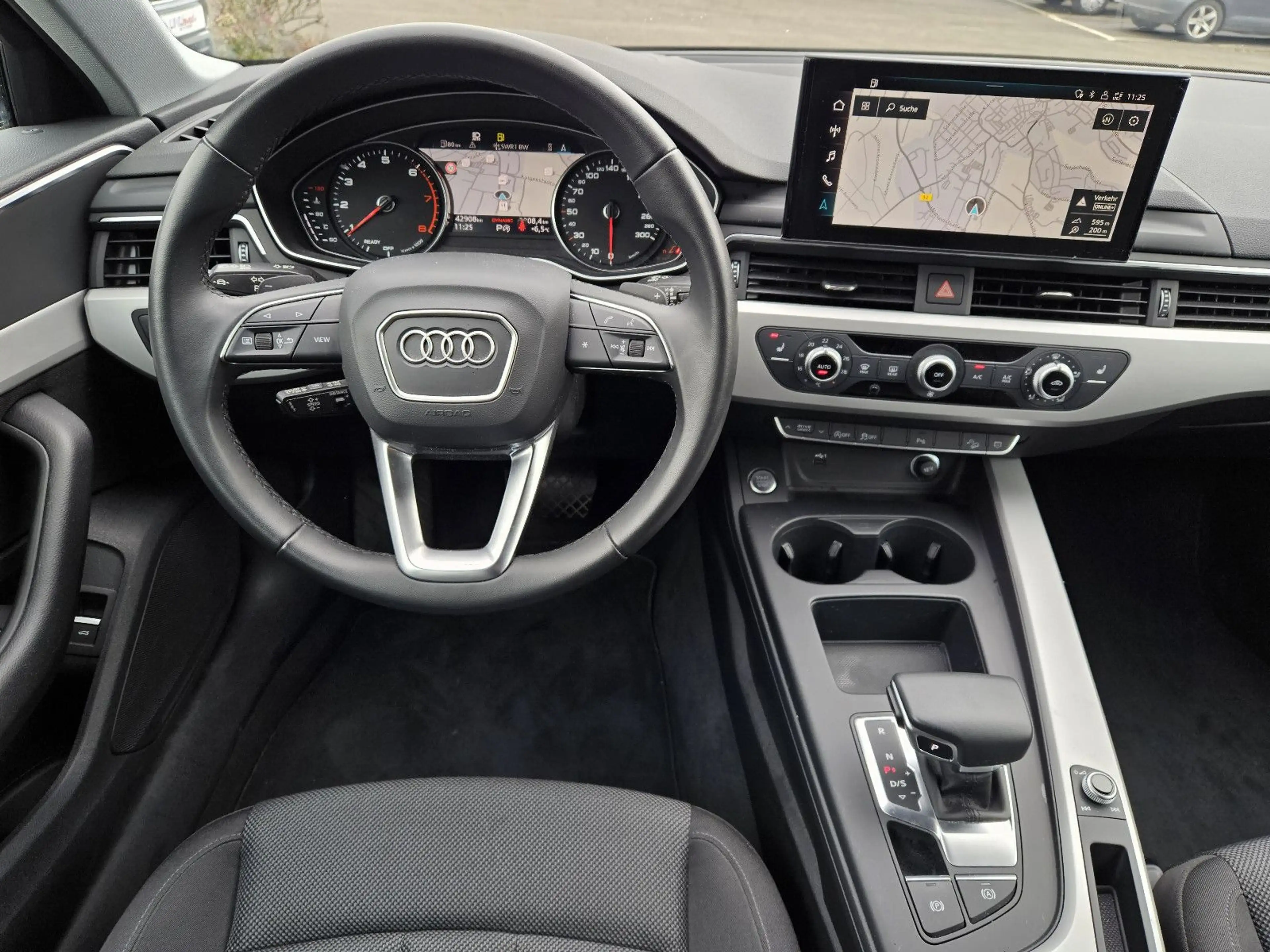 Audi A4 allroad AHK elektr. Gepäck LED — photo 10